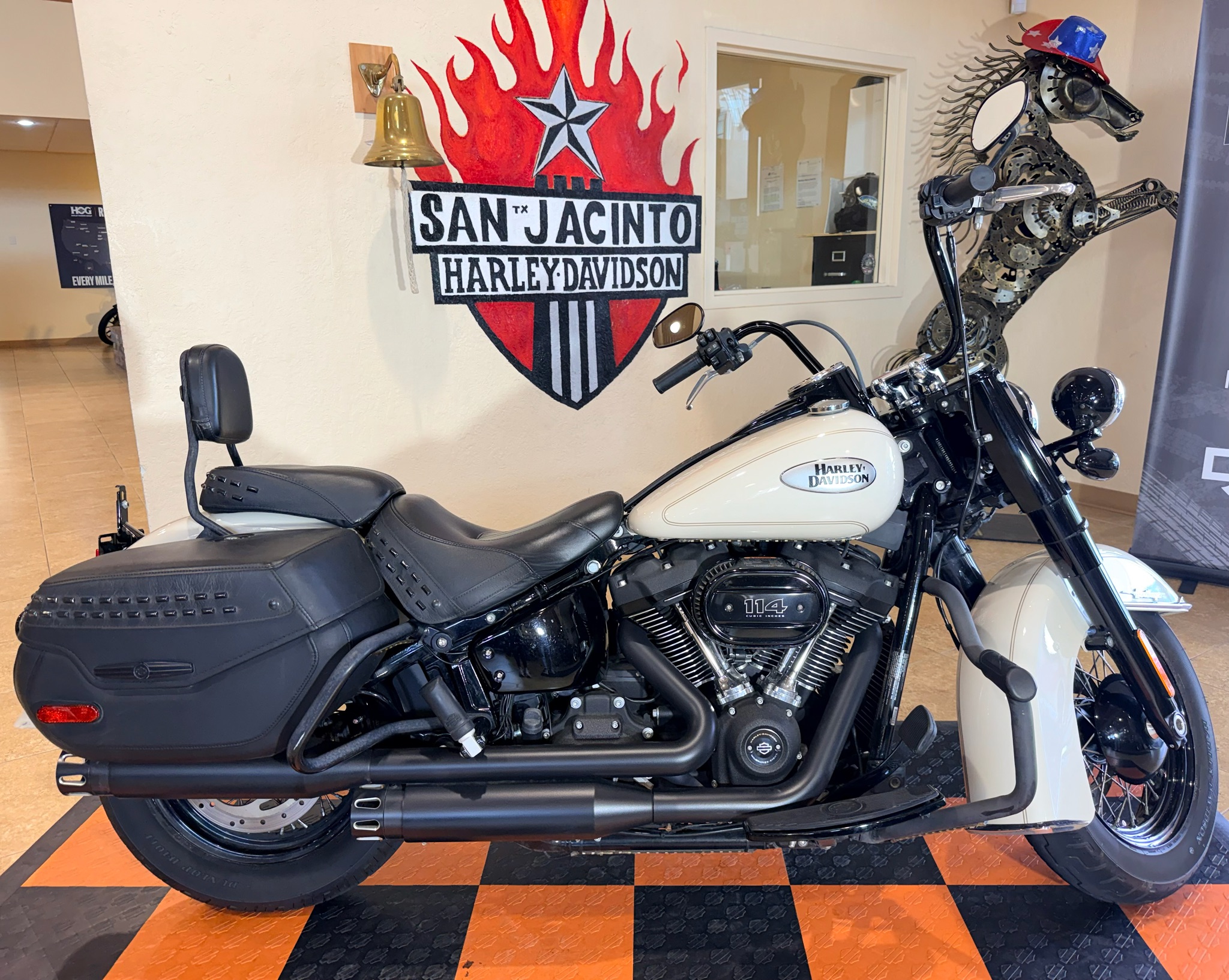 2022 Harley-Davidson Heritage Classic 114 1