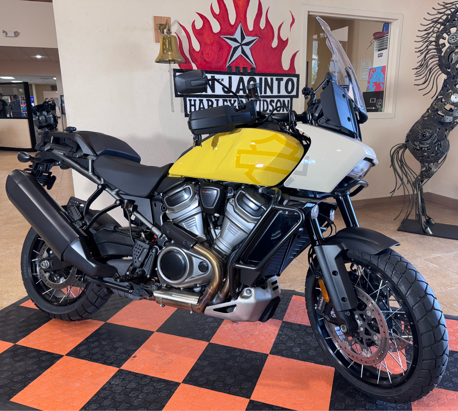 2023 Harley-Davidson Pan America™ 1250 Special in Pasadena, Texas - Photo 3