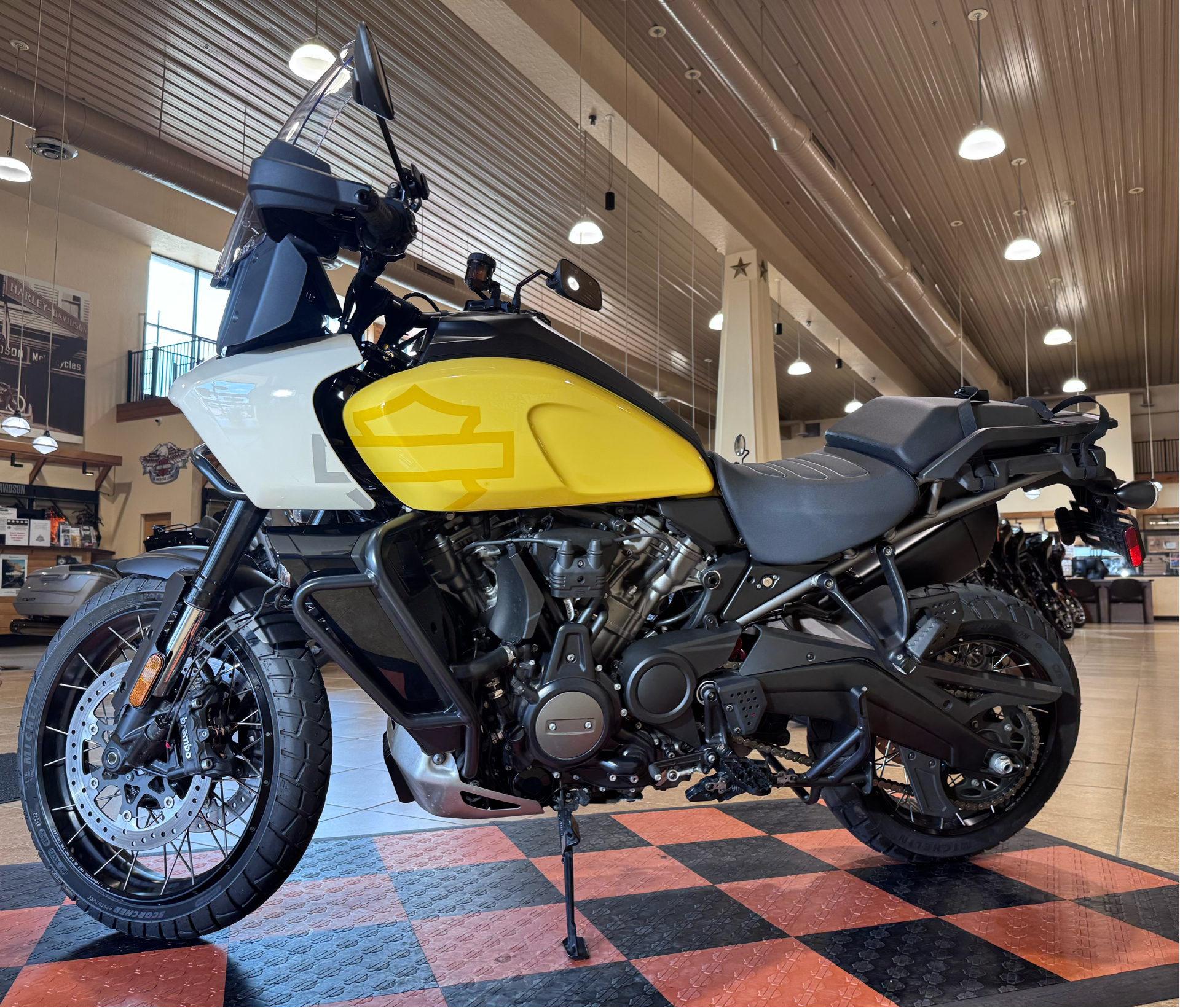 2023 Harley-Davidson Pan America™ 1250 Special in Pasadena, Texas - Photo 4