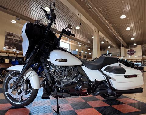 2024 Harley-Davidson Street Glide® in Pasadena, Texas - Photo 4