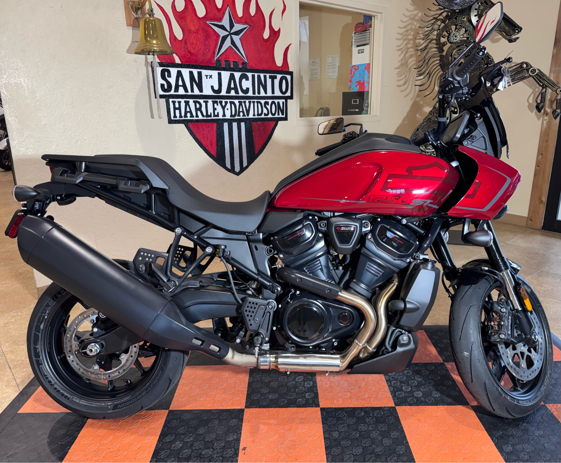 2025 Harley-Davidson Pan America® 1250 ST in Pasadena, Texas