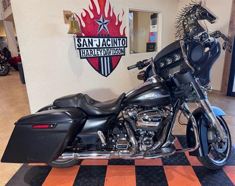 2017 Harley-Davidson Street Glide® Special in Pasadena, Texas
