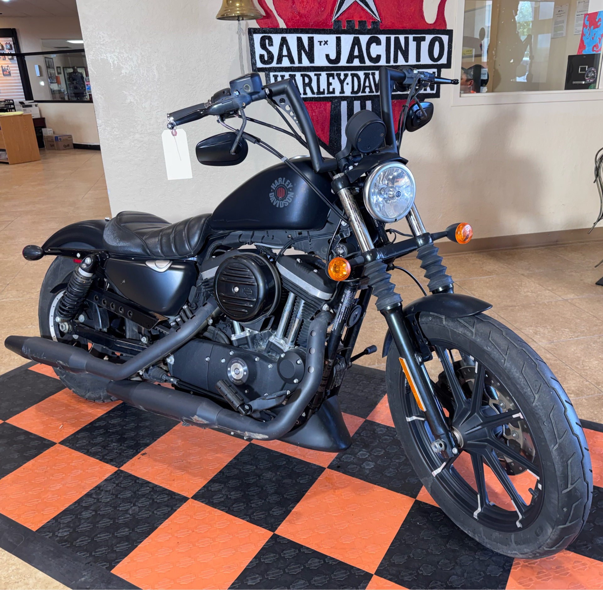 2020 Harley-Davidson Iron 883™ in Pasadena, Texas - Photo 3