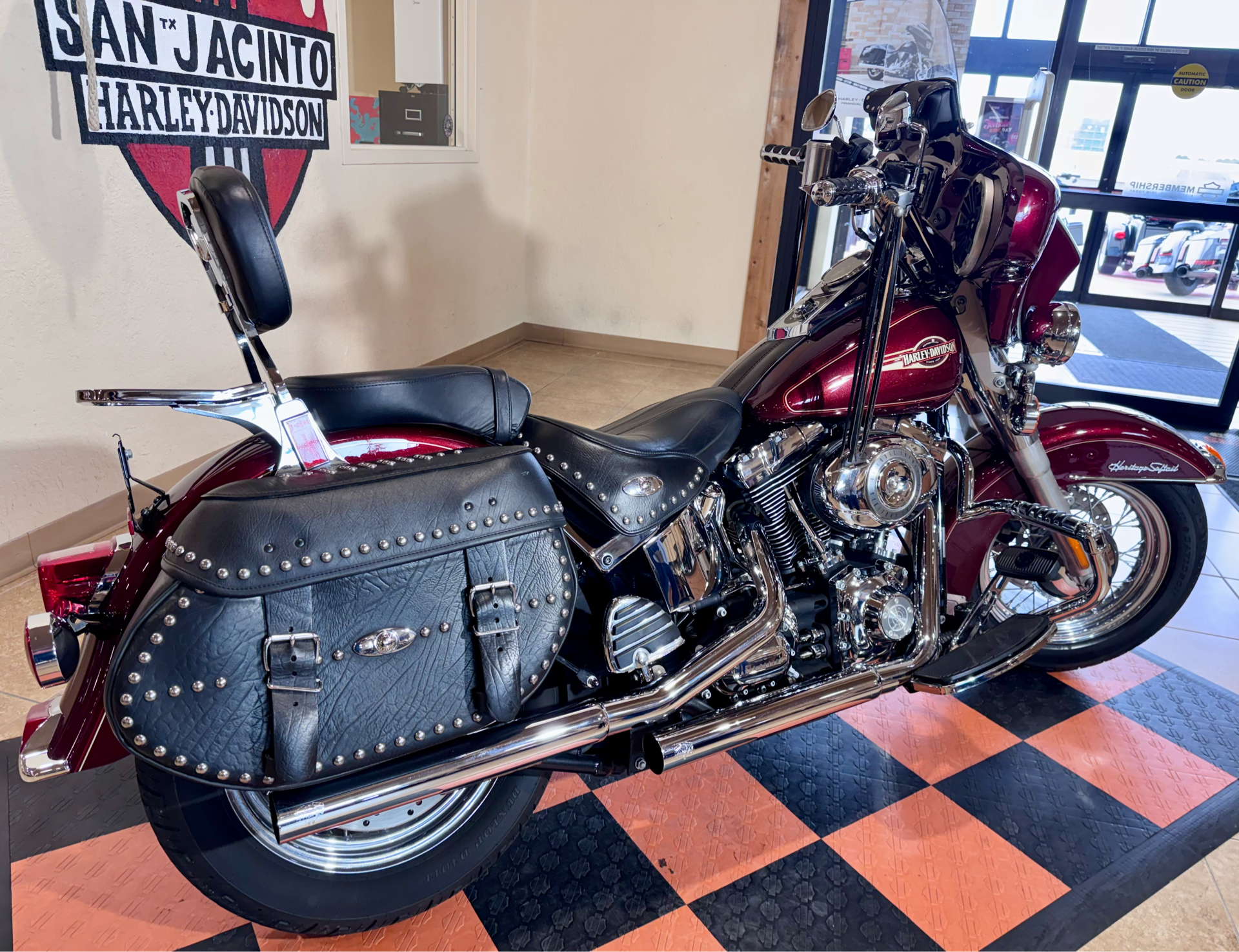 2008 Harley-Davidson Heritage Softail® Classic in Pasadena, Texas - Photo 2
