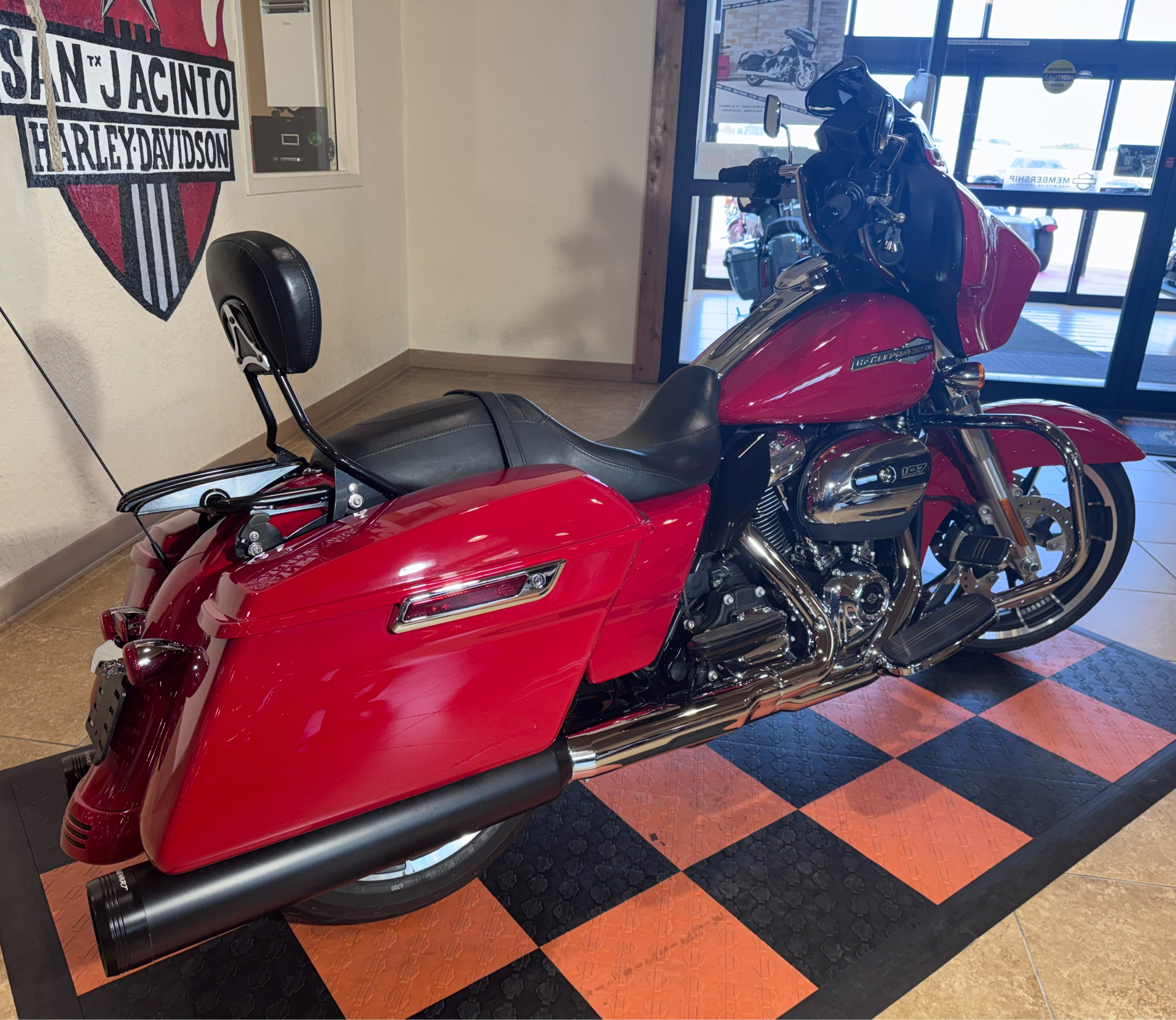 2023 Harley-Davidson Street Glide® in Pasadena, Texas - Photo 2