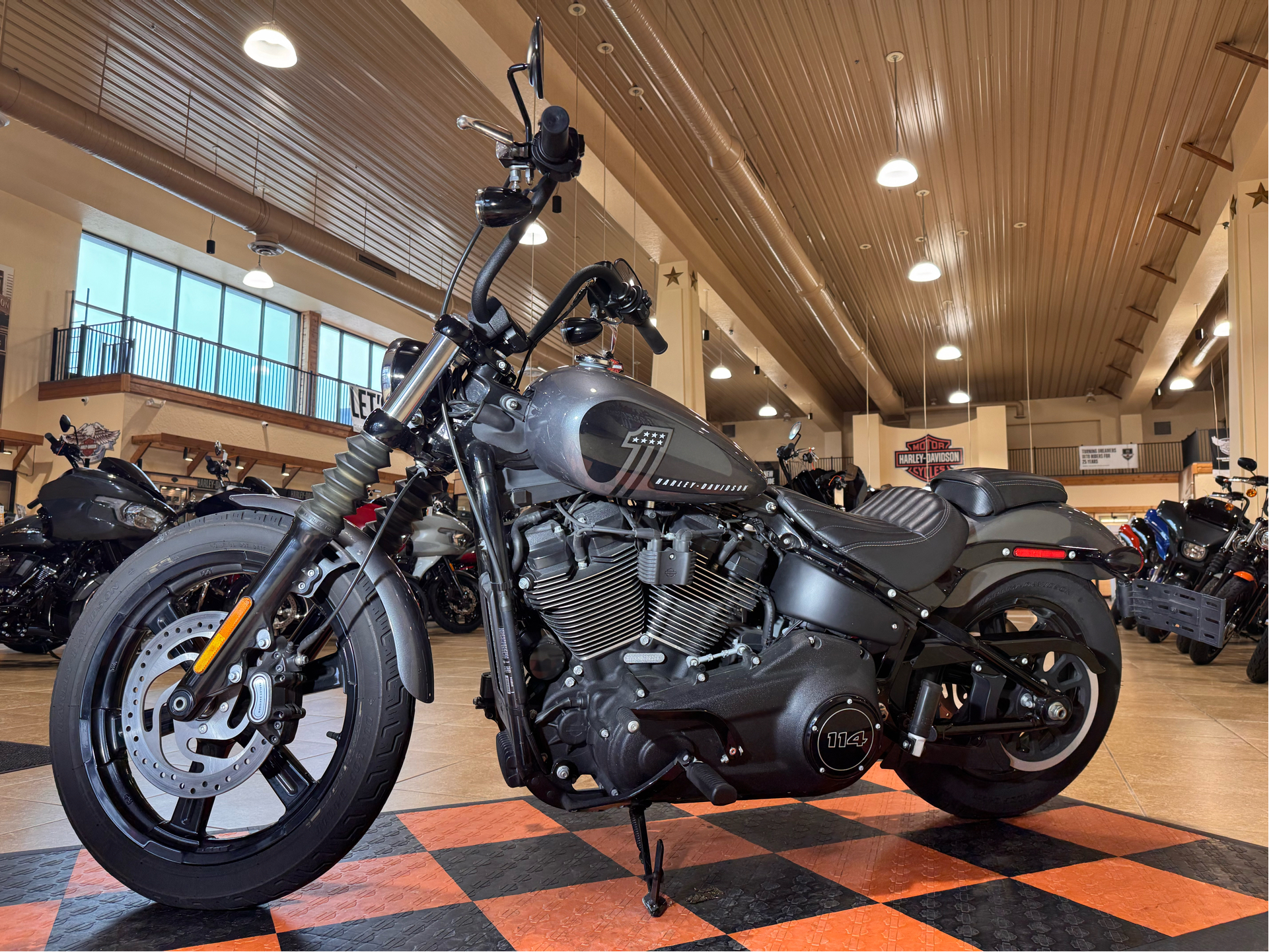 2022 Harley-Davidson Street Bob® 114 in Pasadena, Texas - Photo 4