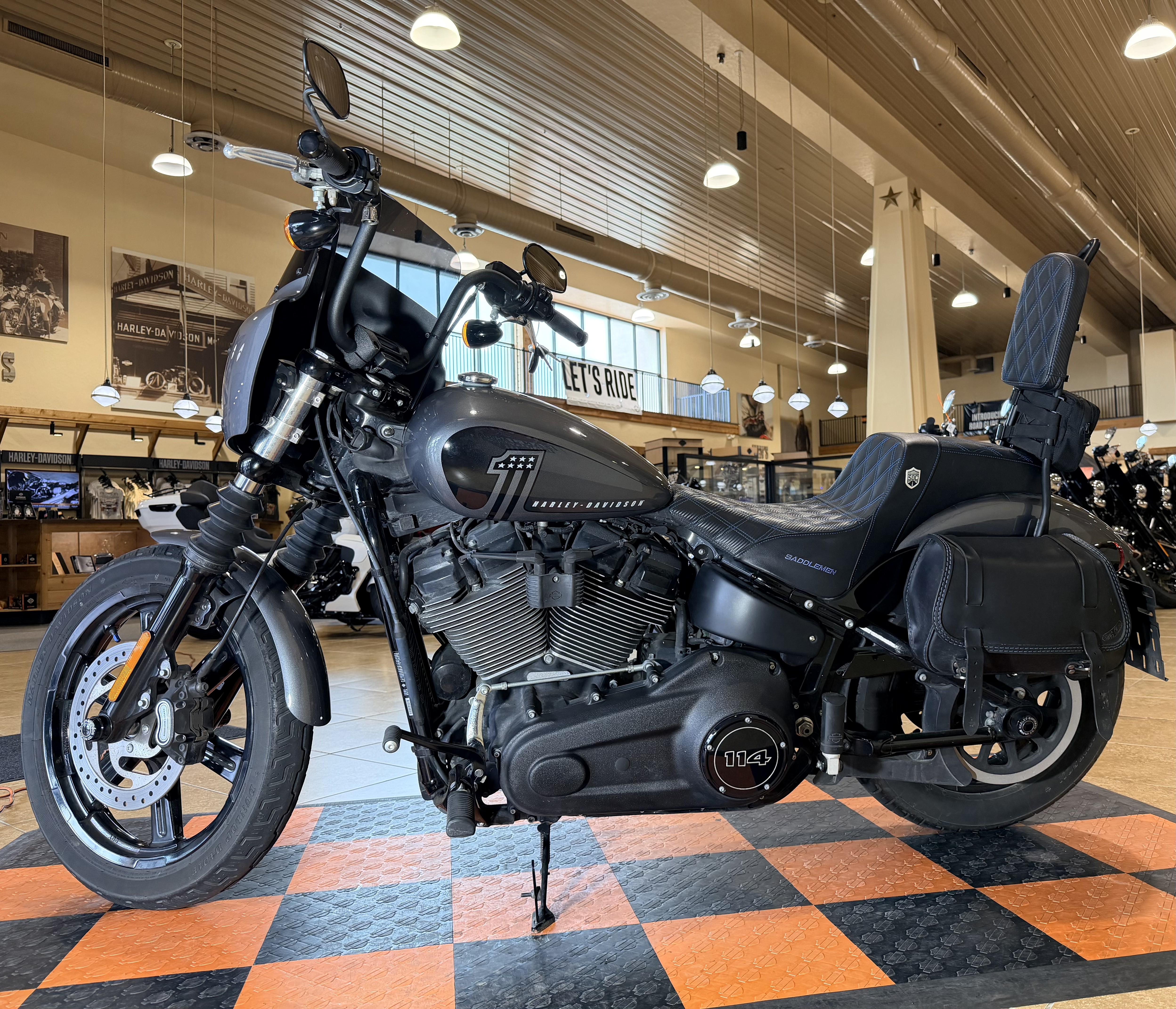 2022 Harley-Davidson Street Bob® 114 in Pasadena, Texas - Photo 4