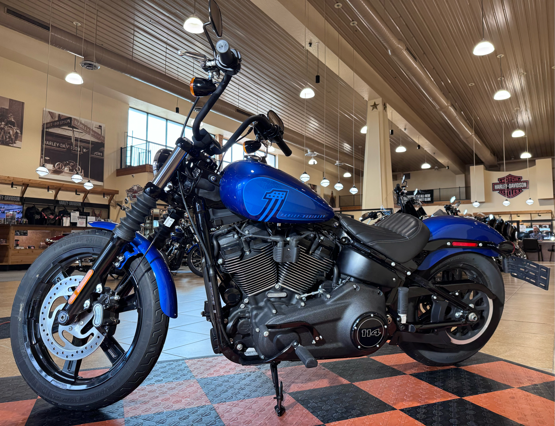 2024 Harley-Davidson Street Bob® 114 in Pasadena, Texas - Photo 4