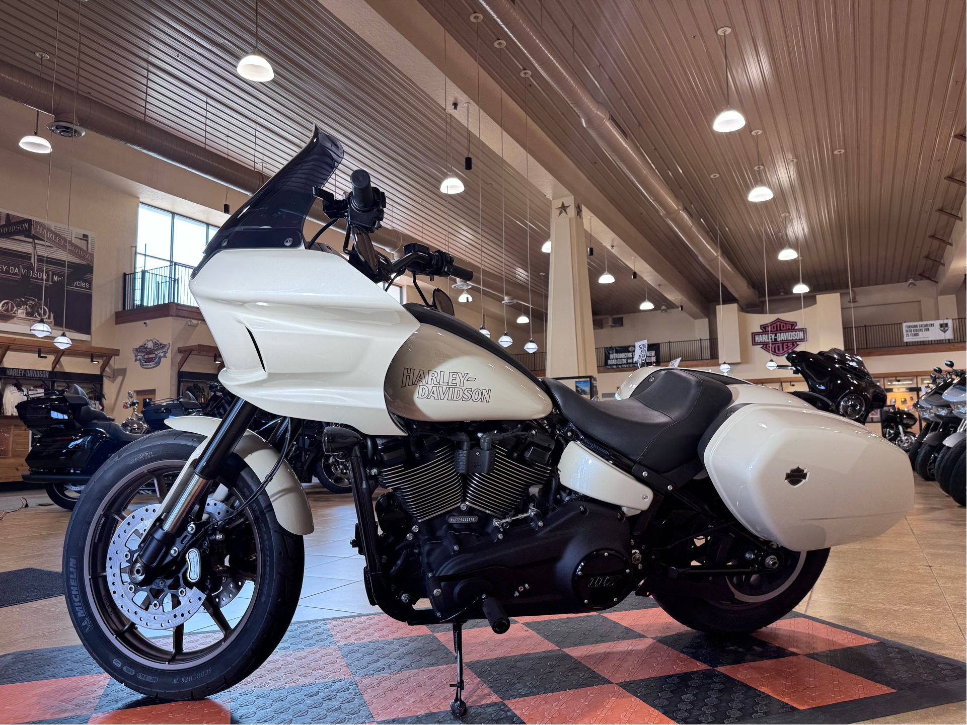 2023 Harley-Davidson Low Rider® ST in Pasadena, Texas - Photo 4