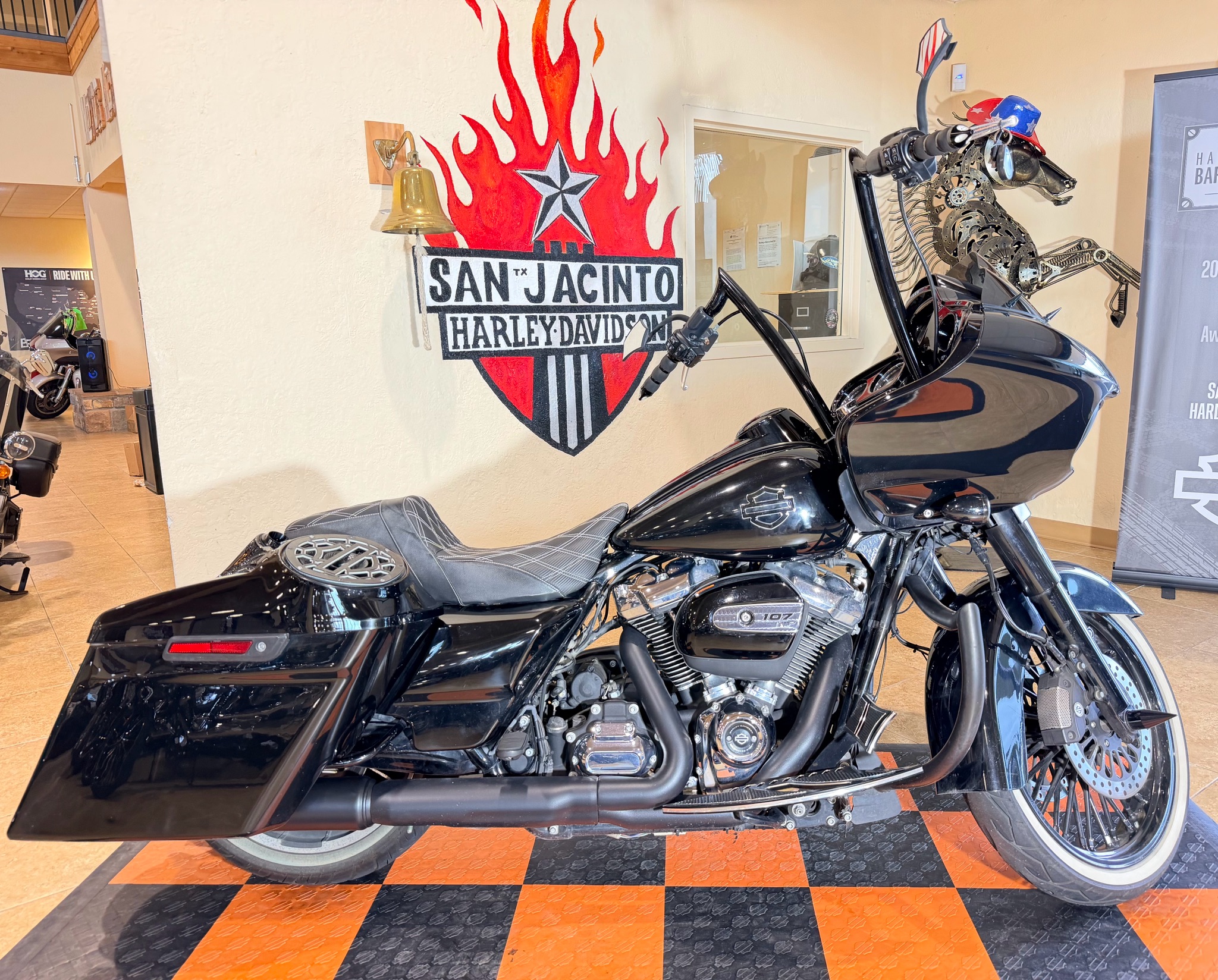 2023 Harley-Davidson Road Glide® 1