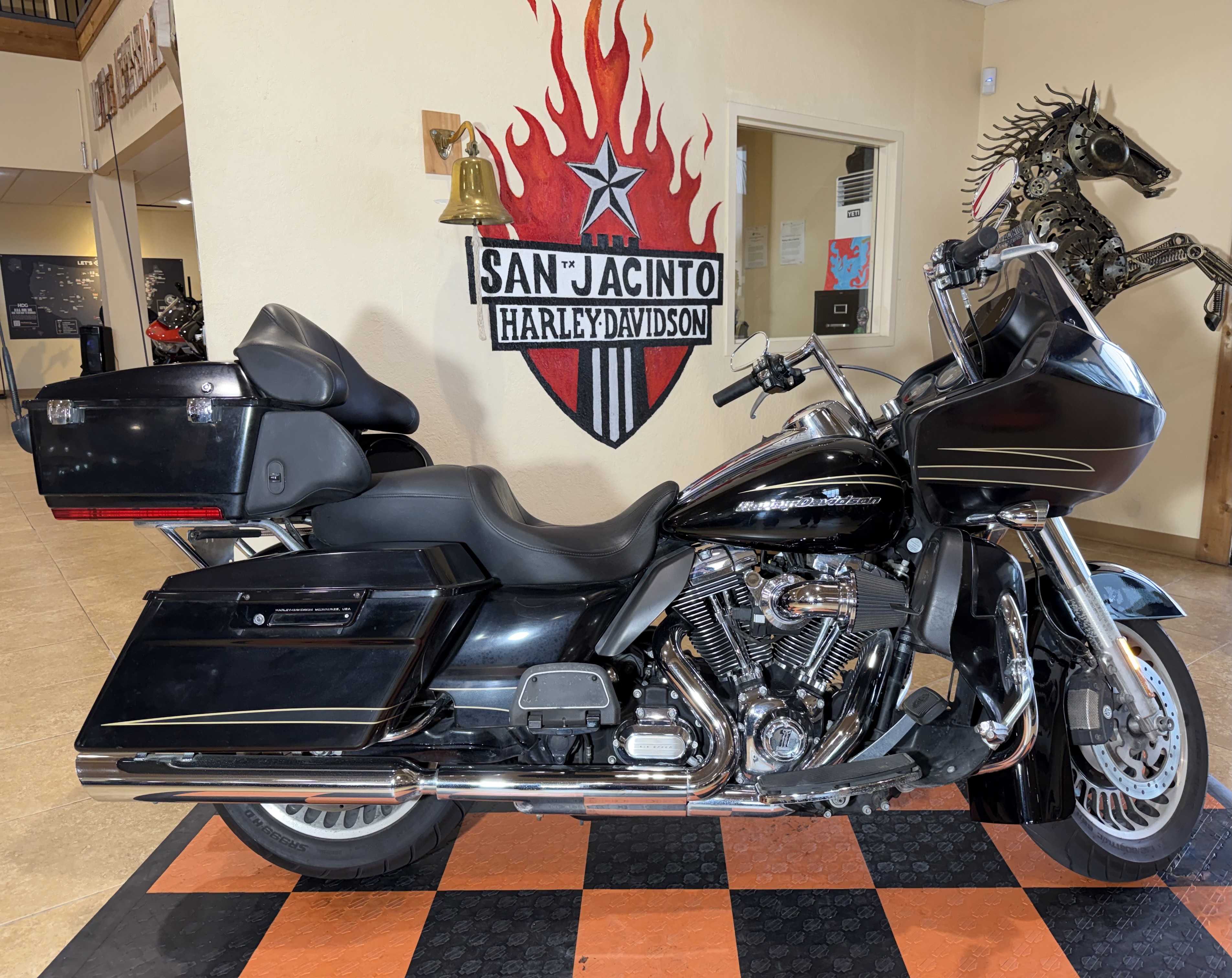 2011 Harley-Davidson Road Glide® Ultra in Pasadena, Texas - Photo 1