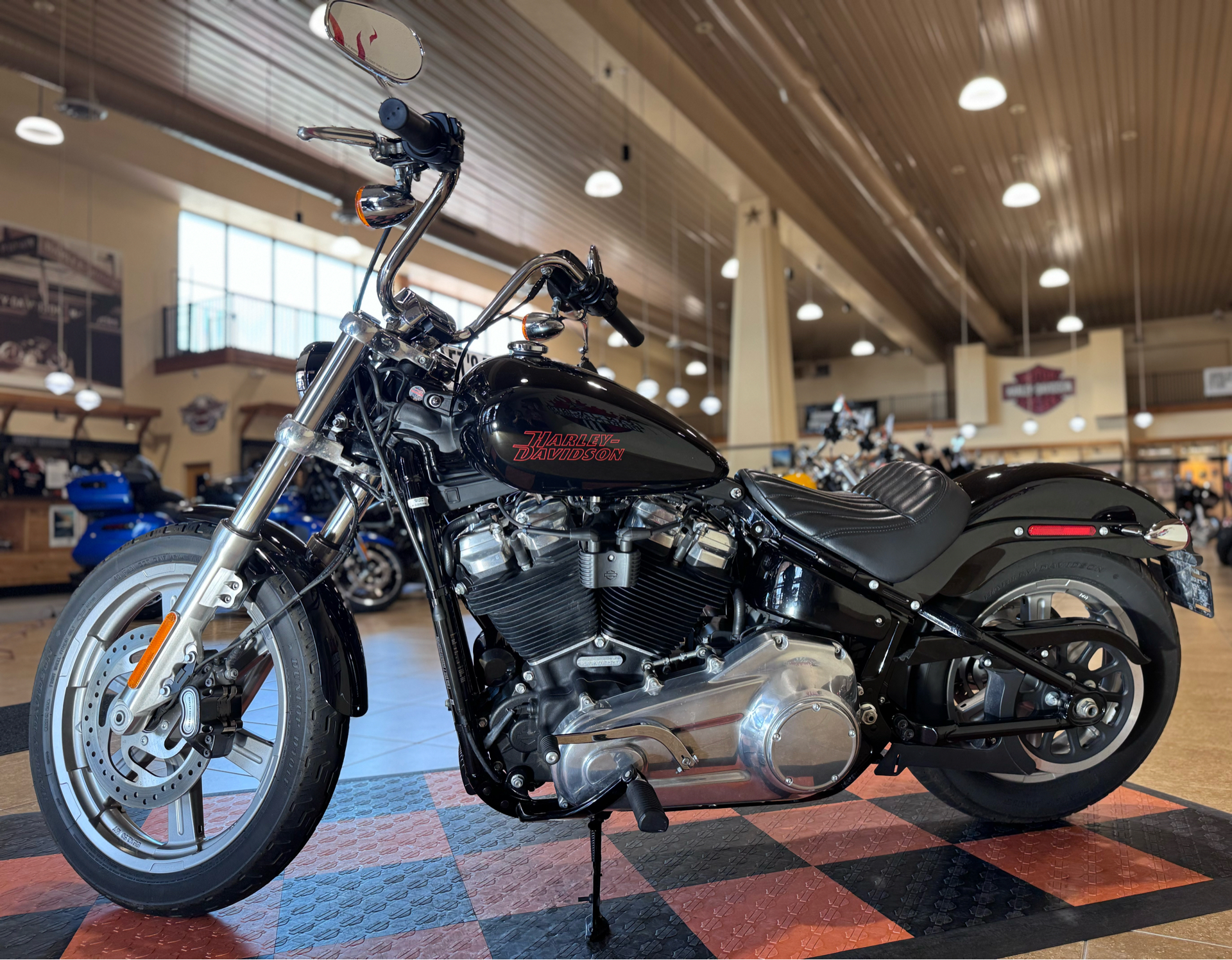 2023 Harley-Davidson Softail® Standard in Pasadena, Texas - Photo 4
