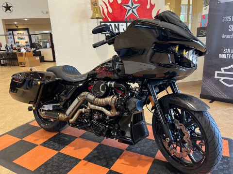 2024 Harley-Davidson CVO™ Road Glide® ST in Pasadena, Texas - Photo 2