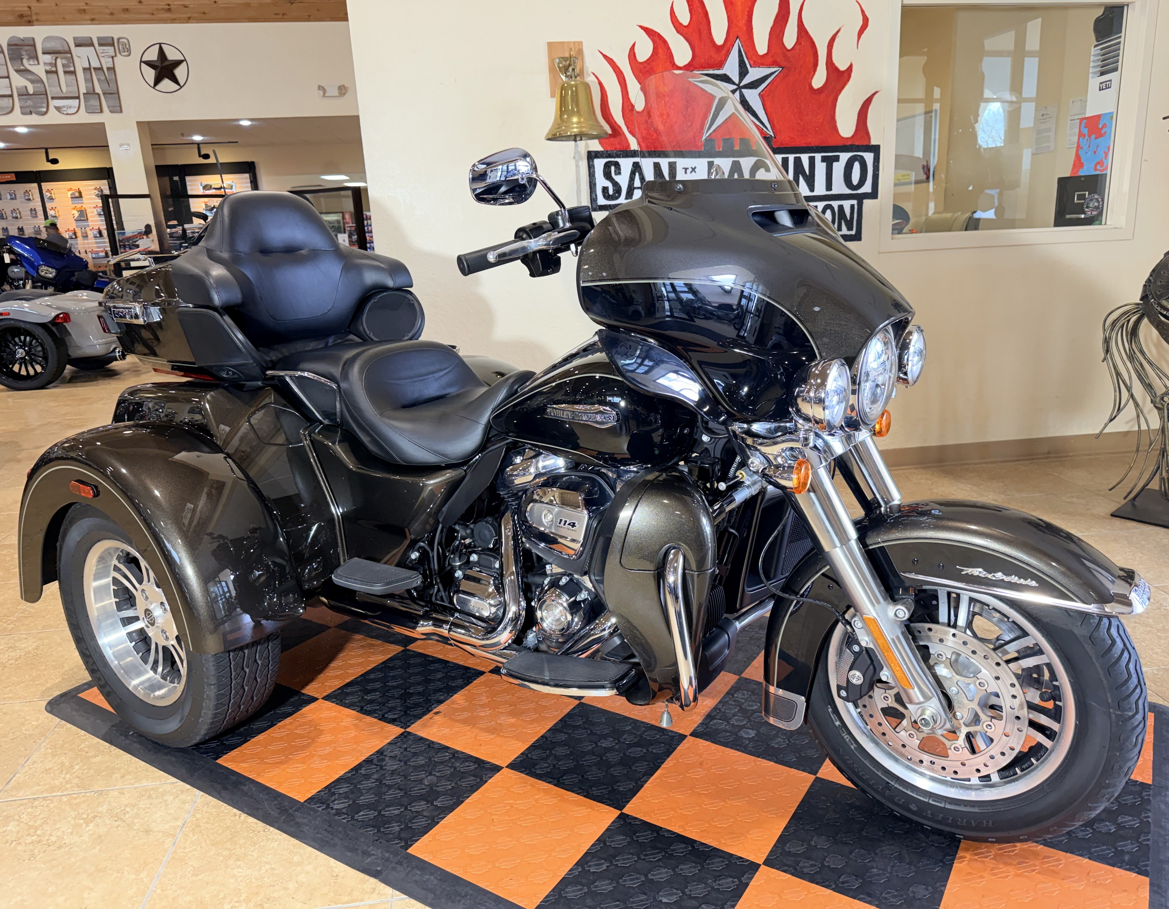 2020 Harley-Davidson Tri Glide® Ultra in Pasadena, Texas - Photo 3