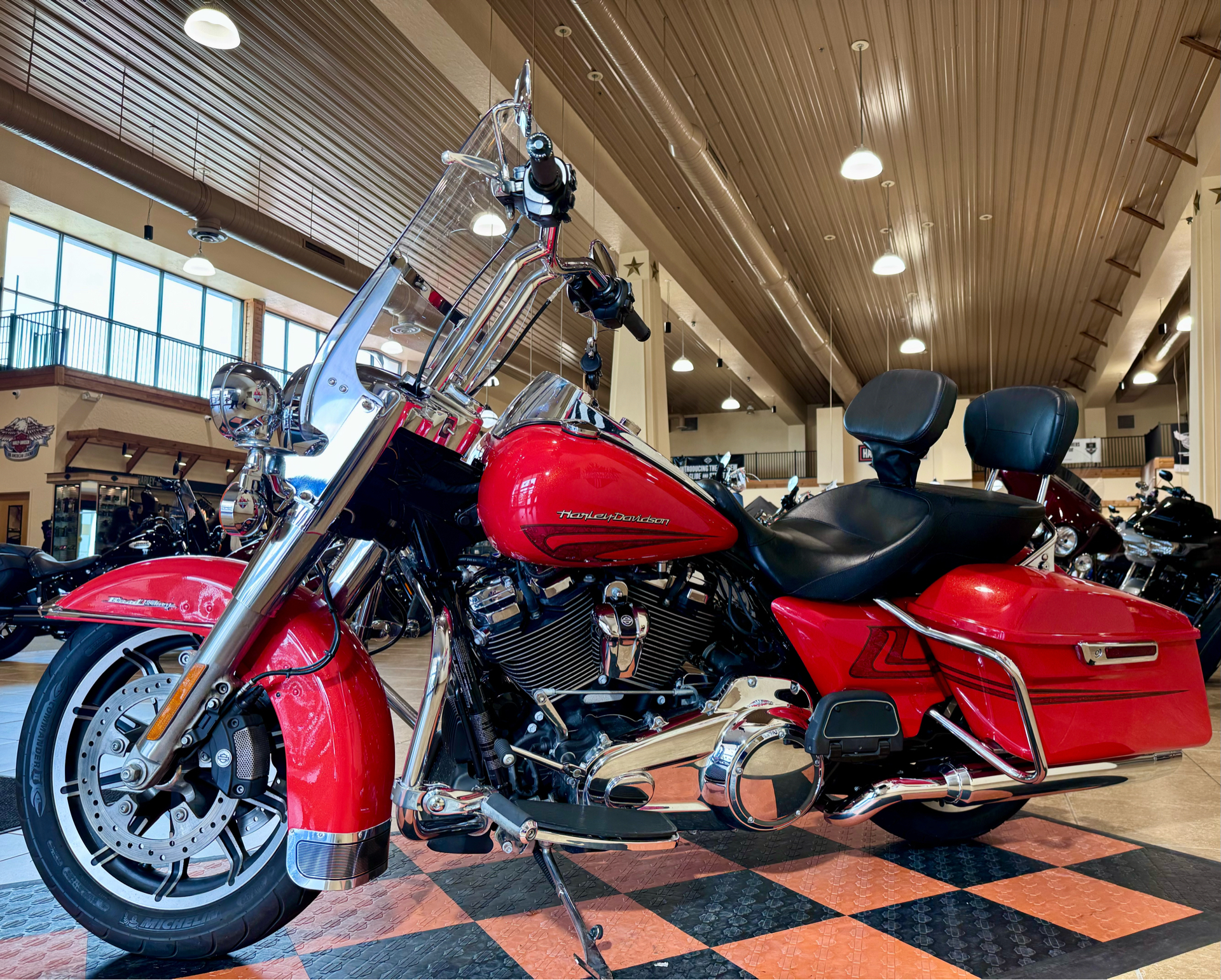 2017 Harley-Davidson Road King® in Pasadena, Texas - Photo 4