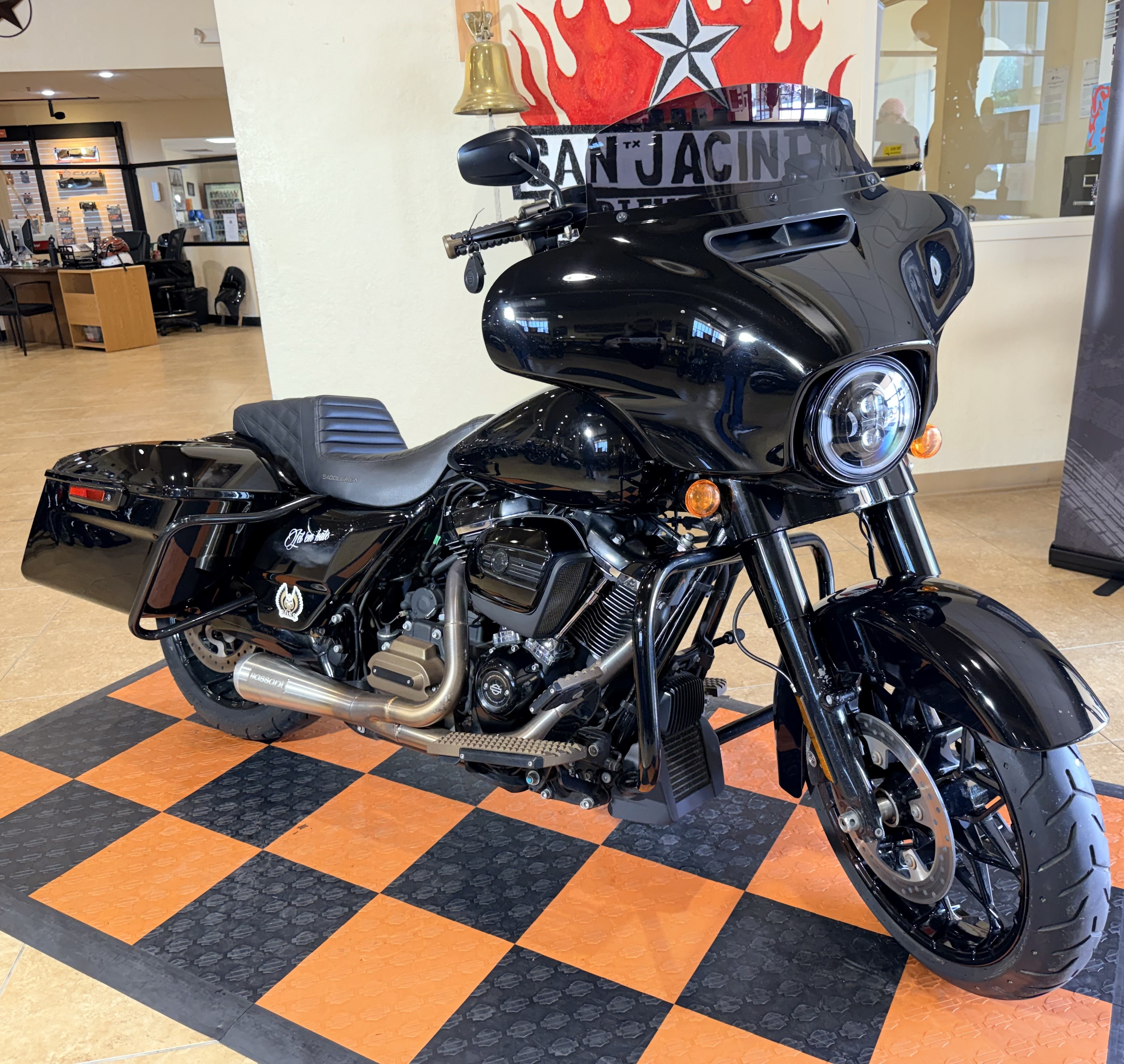 2020 Harley-Davidson Street Glide® Special in Pasadena, Texas - Photo 2
