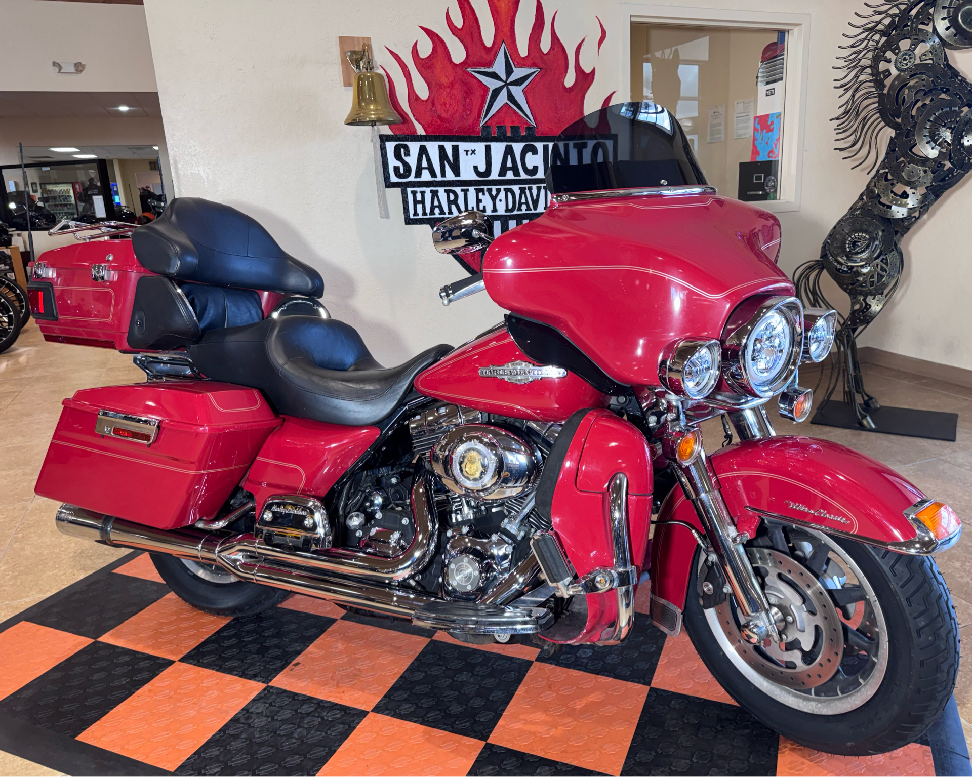 2008 Harley-Davidson Ultra Classic® Electra Glide® in Pasadena, Texas - Photo 3