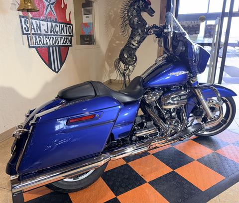 2017 Harley-Davidson Street Glide® Special in Pasadena, Texas - Photo 2