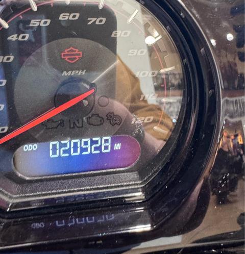 2019 Harley-Davidson CVO™ Road Glide® in Pasadena, Texas - Photo 5