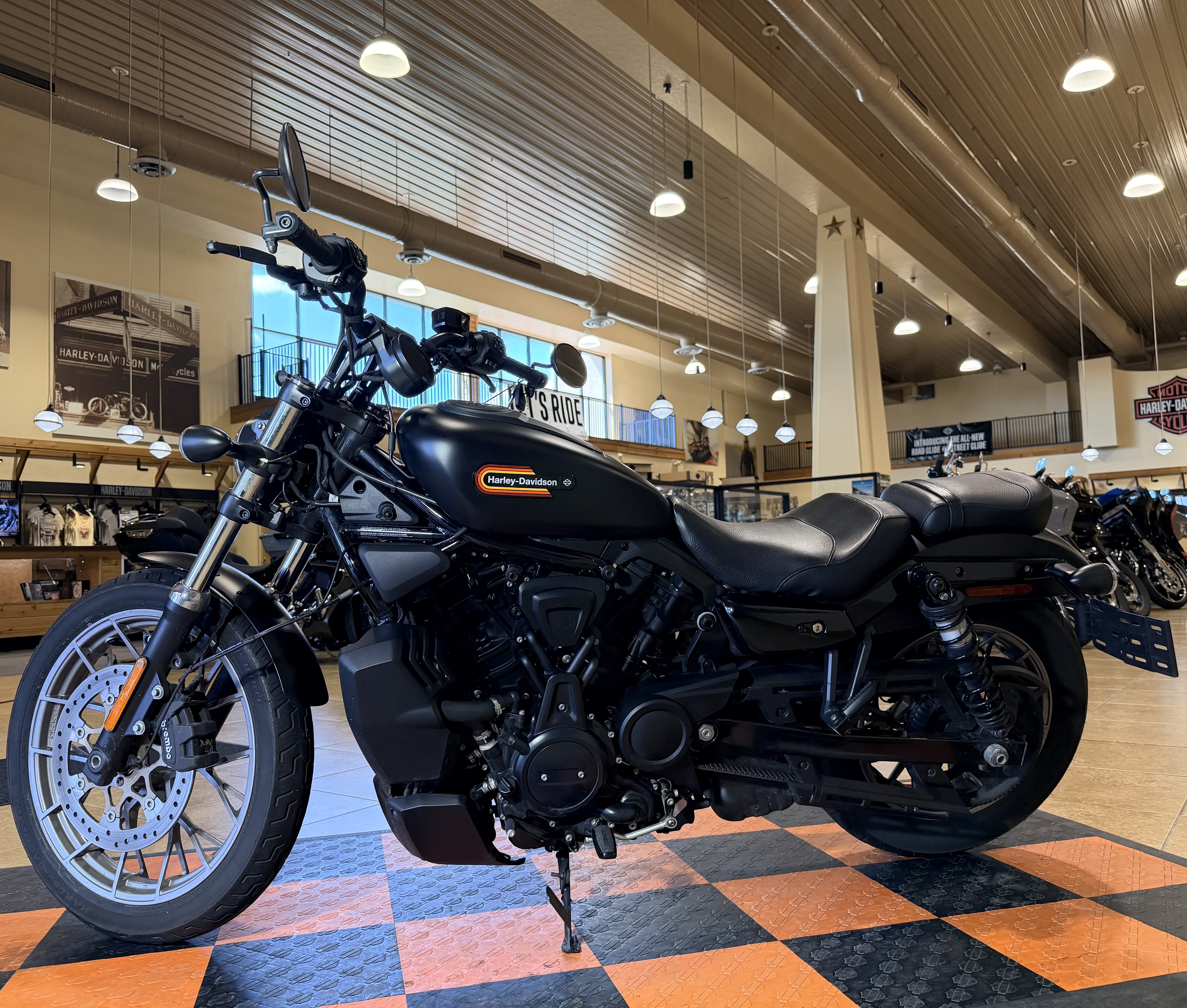 2025 Harley-Davidson Nightster® Special in Pasadena, Texas - Photo 4