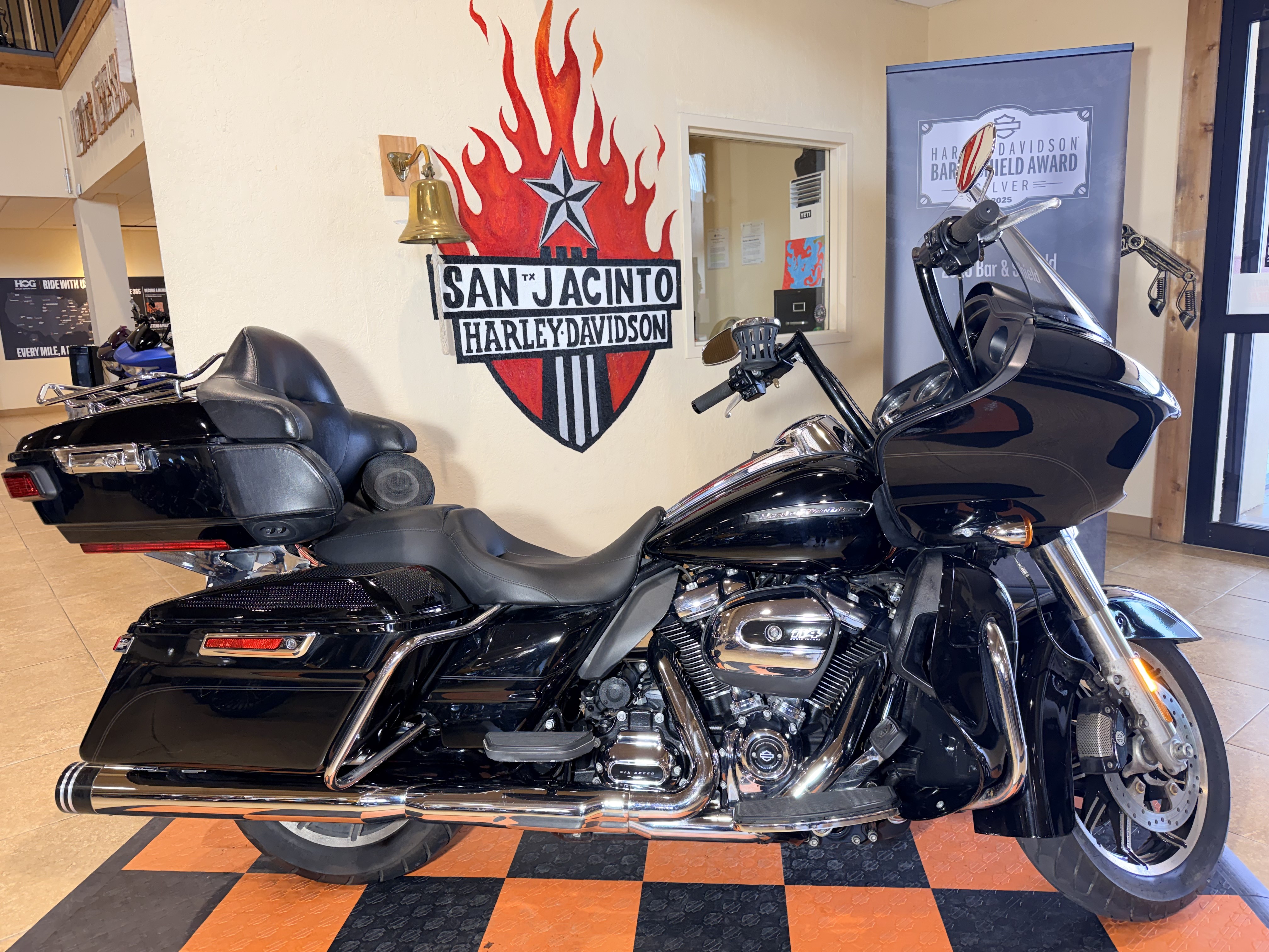 2019 Harley-Davidson Road Glide® Ultra in Pasadena, Texas - Photo 1