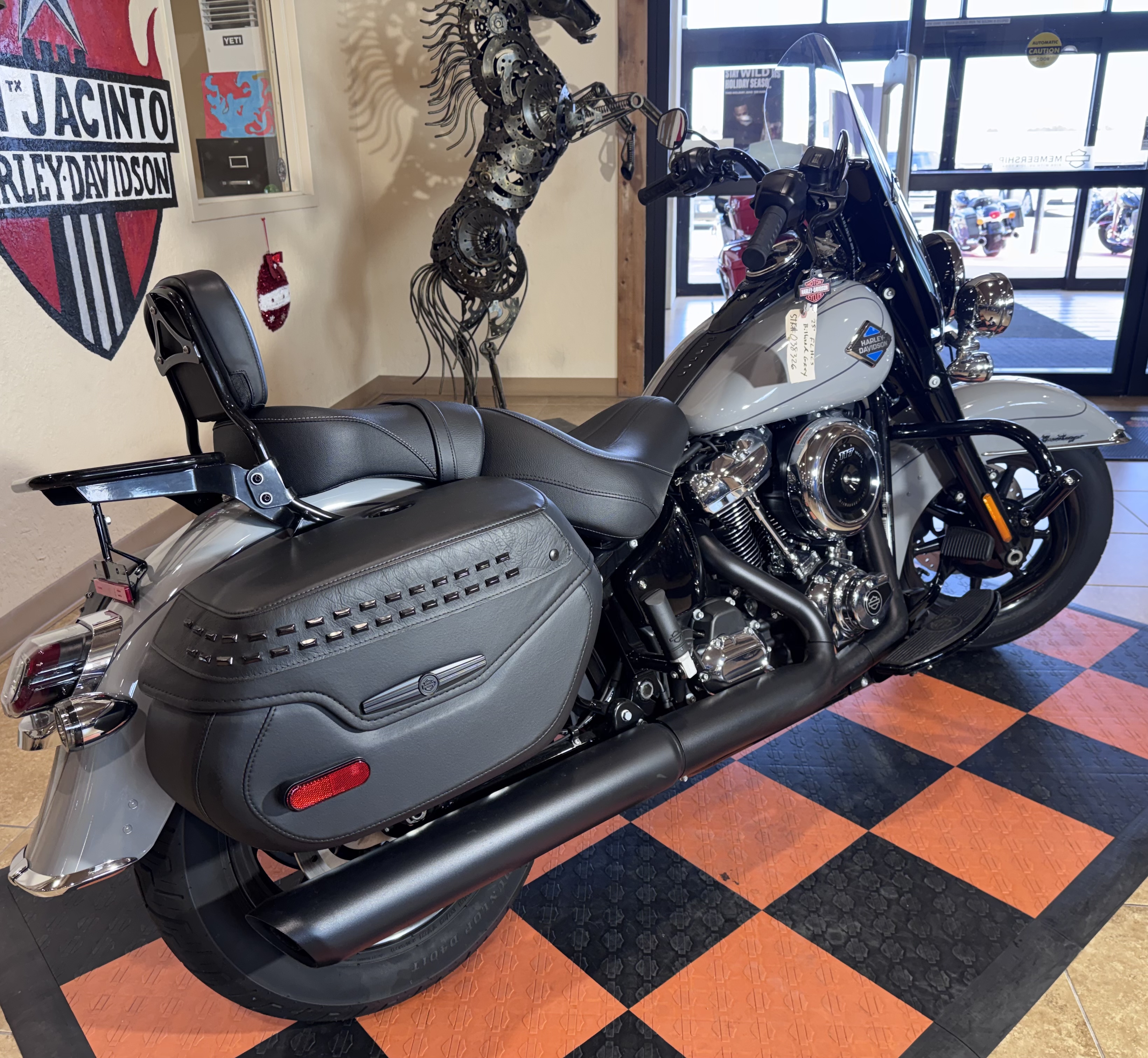 2025 Harley-Davidson Heritage Classic in Pasadena, Texas - Photo 2