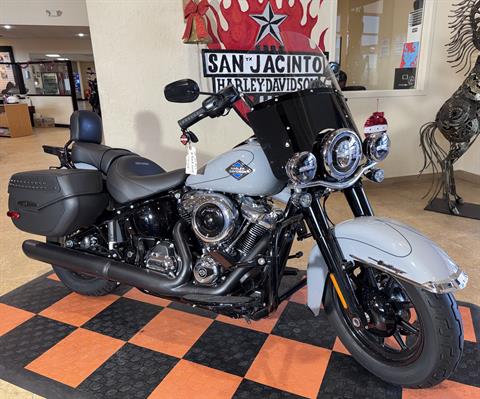 2025 Harley-Davidson Heritage Classic in Pasadena, Texas - Photo 3