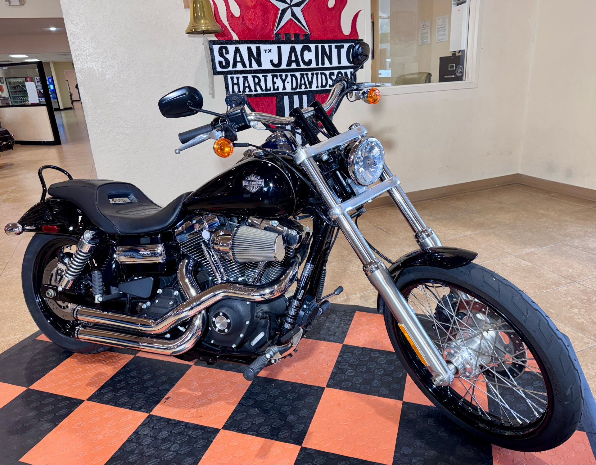 2016 Harley-Davidson Wide Glide® in Pasadena, Texas - Photo 3