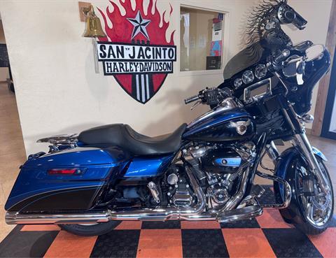2018 Harley-Davidson 115th Anniversary Street Glide® in Pasadena, Texas