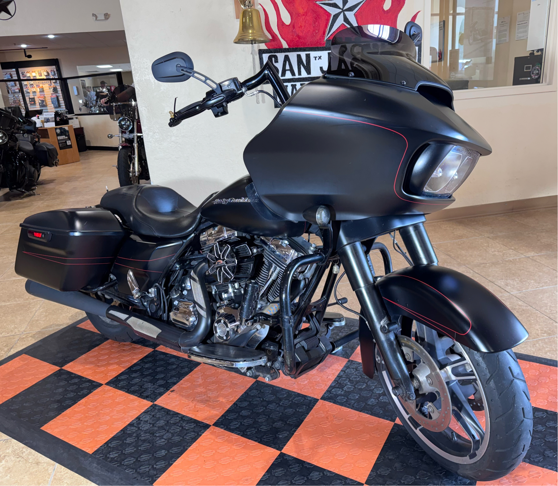2015 Harley-Davidson Road Glide® Special in Pasadena, Texas - Photo 3