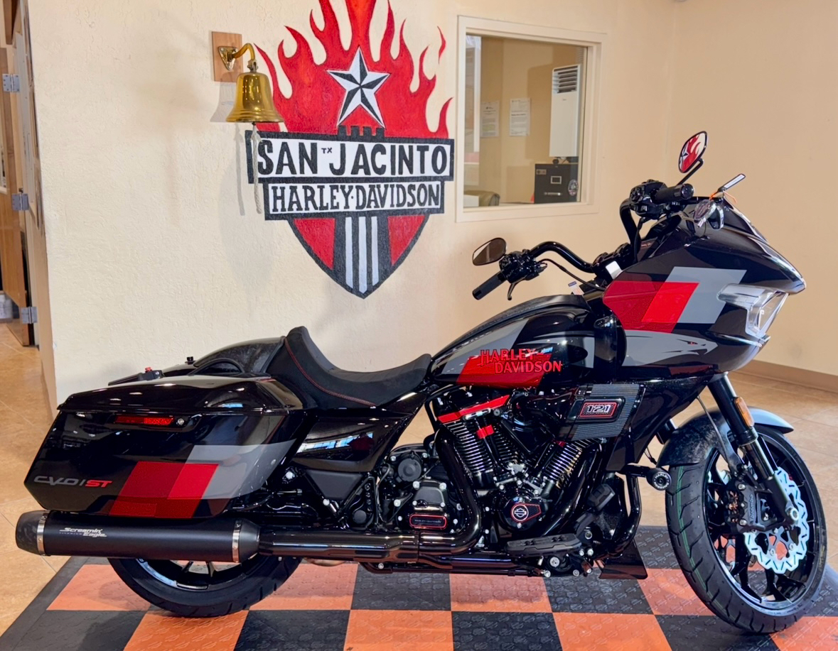2025 Harley-Davidson CVO™ Road Glide® ST in Pasadena, Texas