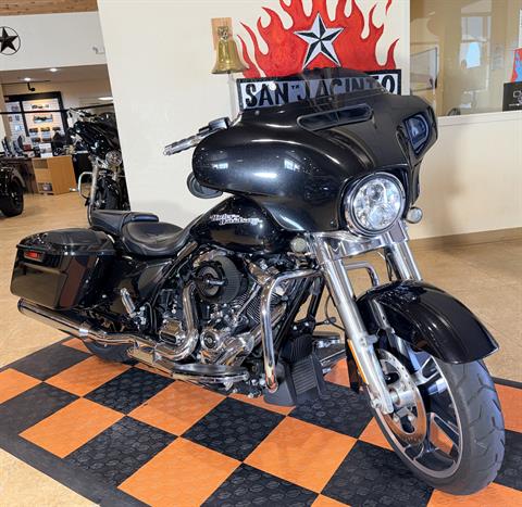 2018 Harley-Davidson Street Glide® in Pasadena, Texas - Photo 3
