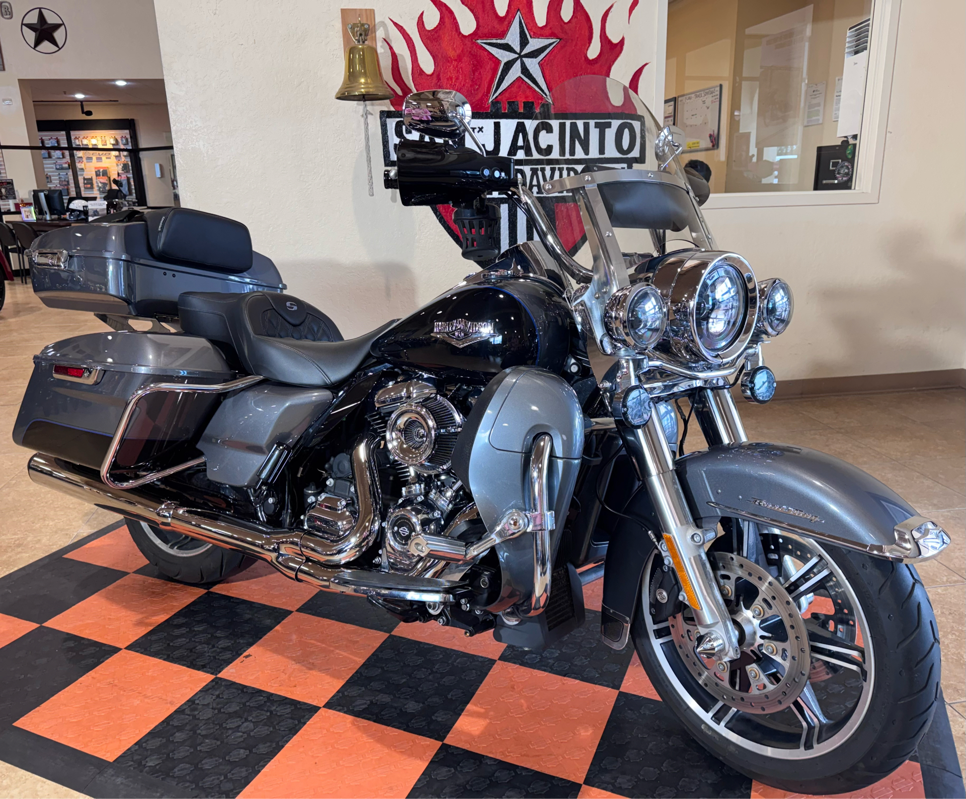 2022 Harley-Davidson Road King® in Pasadena, Texas - Photo 3