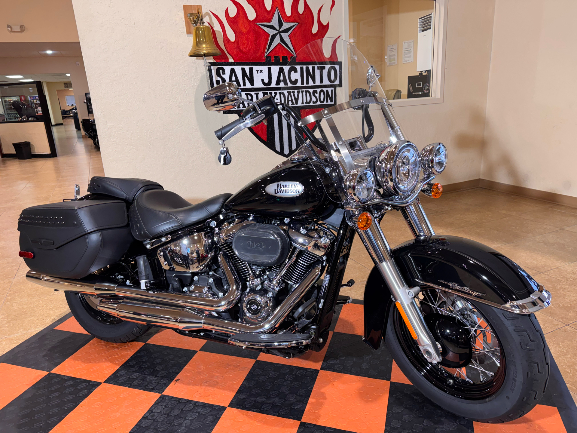 2024 Harley-Davidson Heritage Classic 114 in Pasadena, Texas - Photo 3