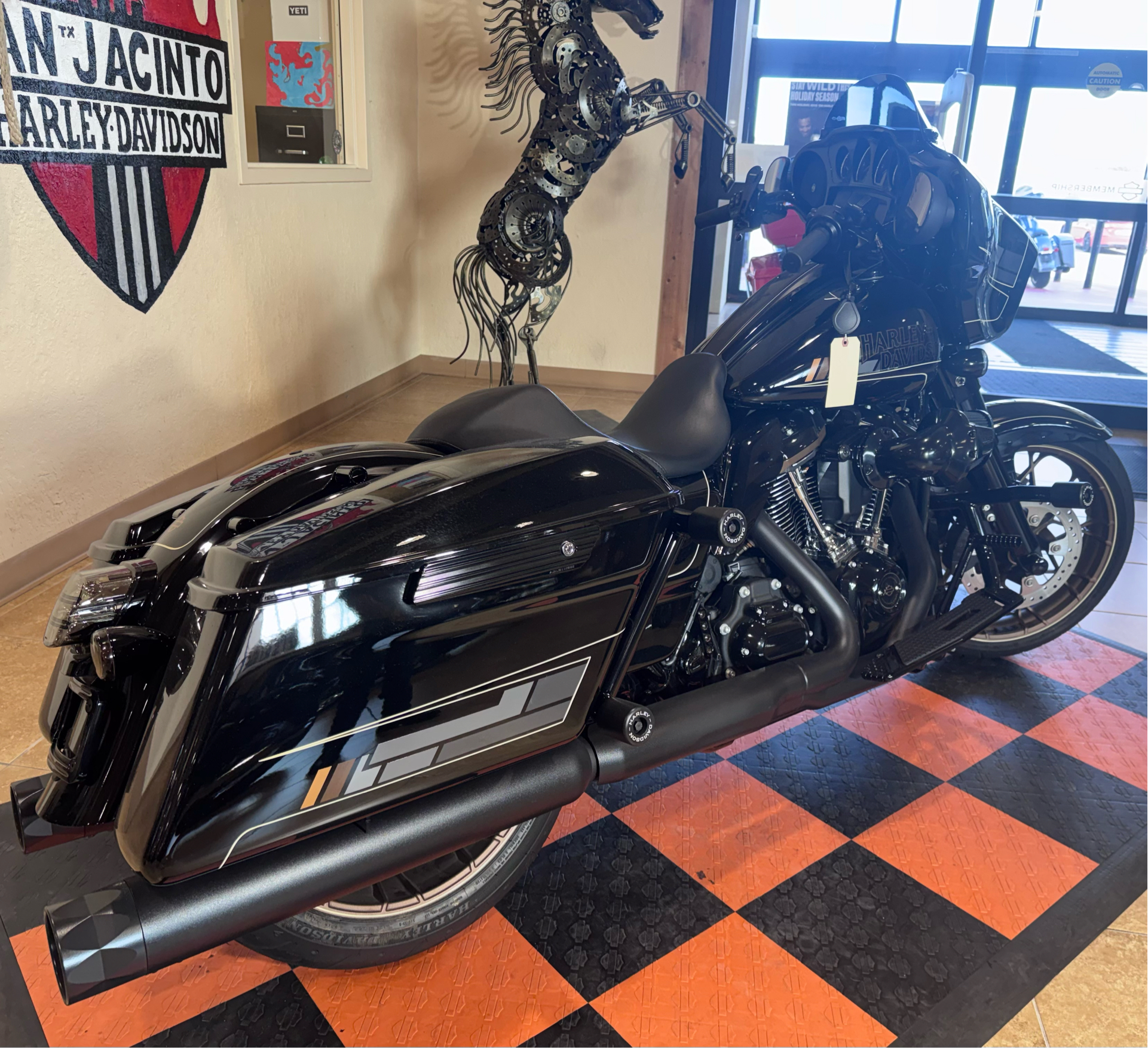 2023 Harley-Davidson Street Glide® ST in Pasadena, Texas - Photo 2
