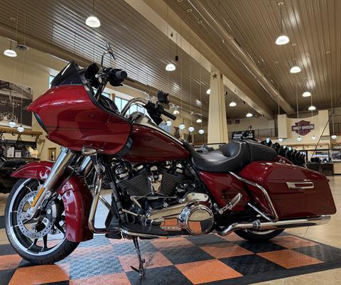 2020 Harley-Davidson Road Glide® in Pasadena, Texas - Photo 4