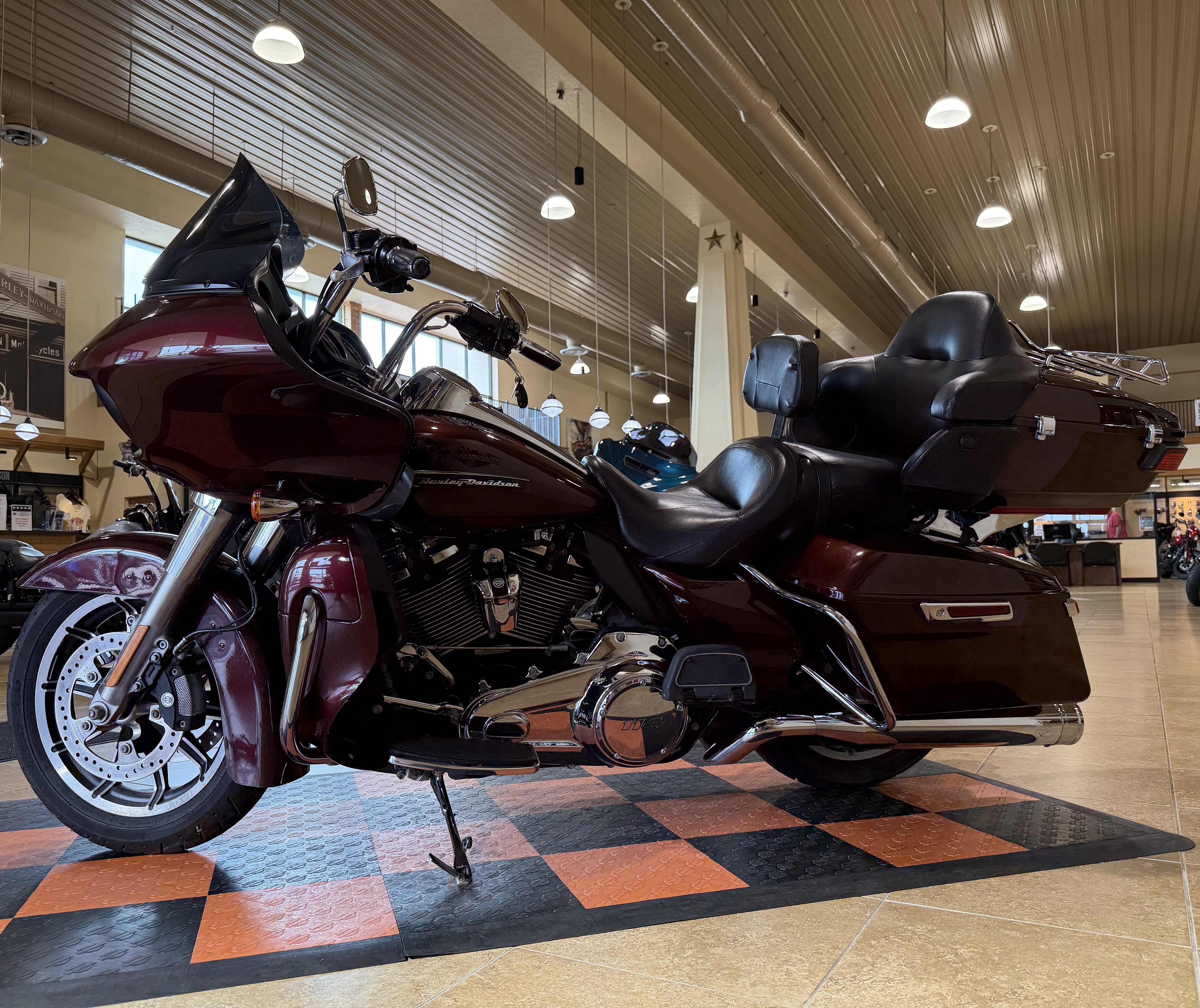 2019 Harley-Davidson Road Glide® Ultra in Pasadena, Texas - Photo 4