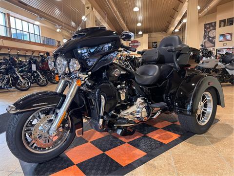 2023 Harley-Davidson Tri Glide® Ultra in Pasadena, Texas - Photo 4