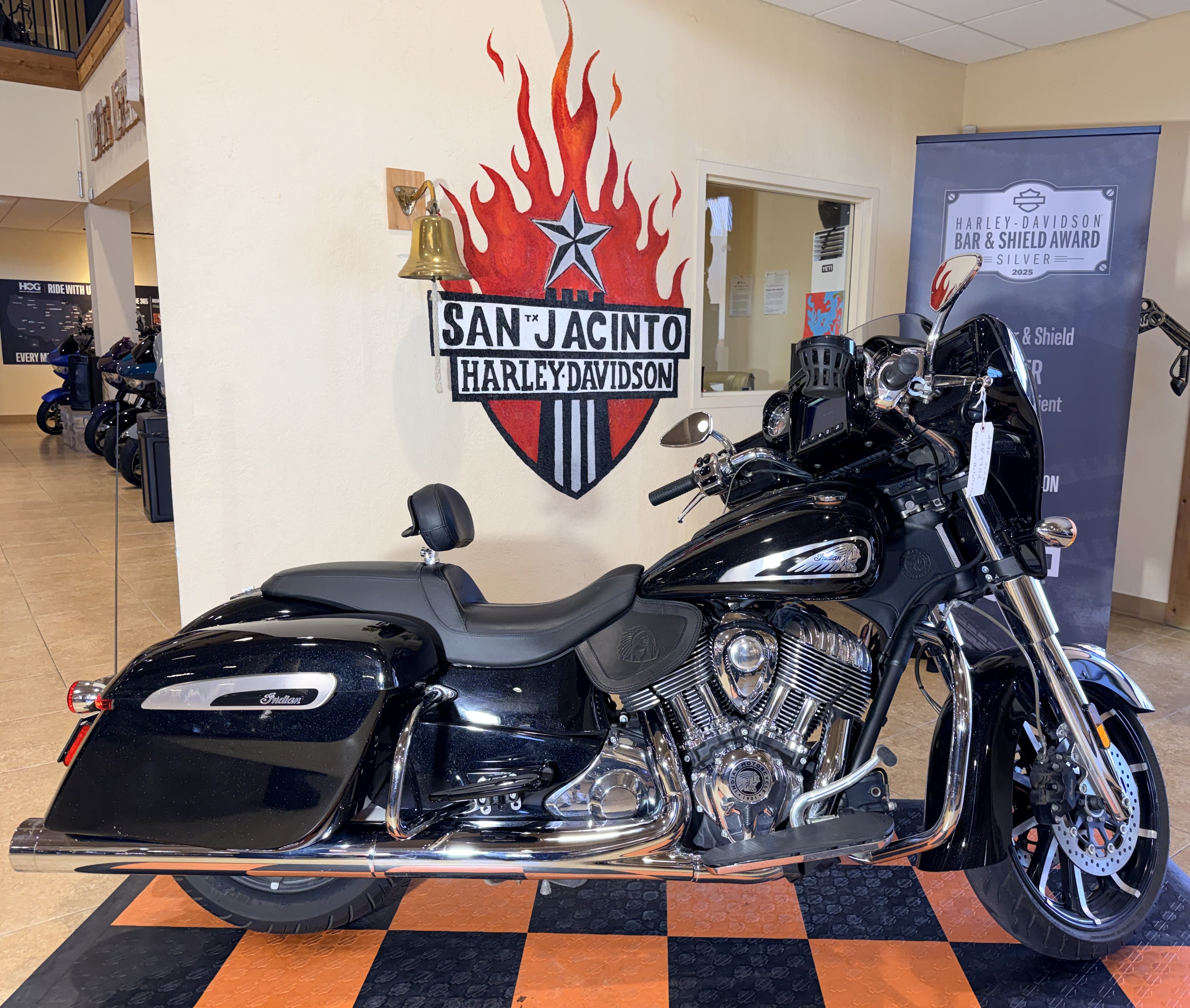 2020 Indian Motorcycle Chieftain® Limited in Pasadena, Texas - Photo 1