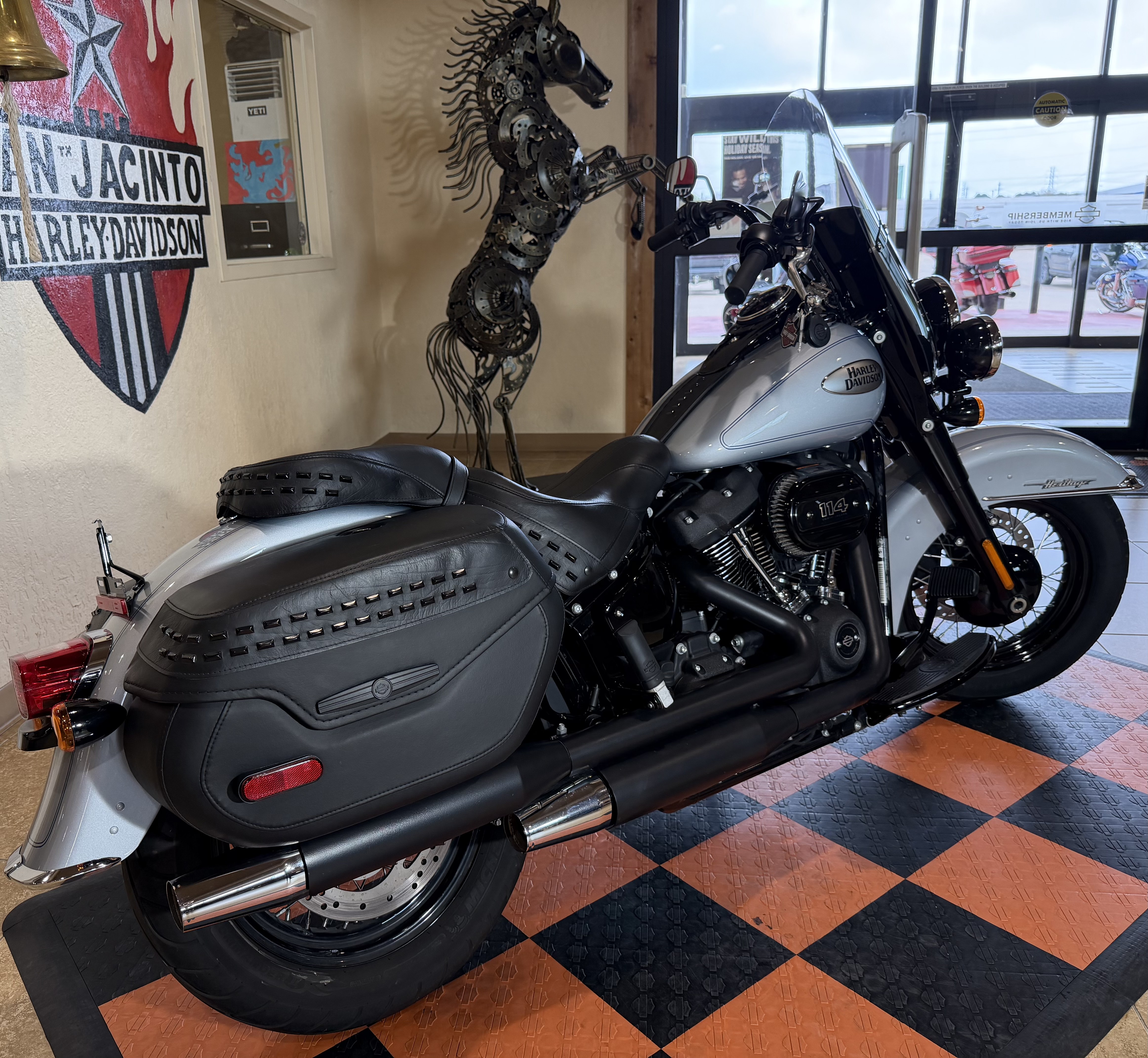 2024 Harley-Davidson Heritage Classic 114 in Pasadena, Texas - Photo 2