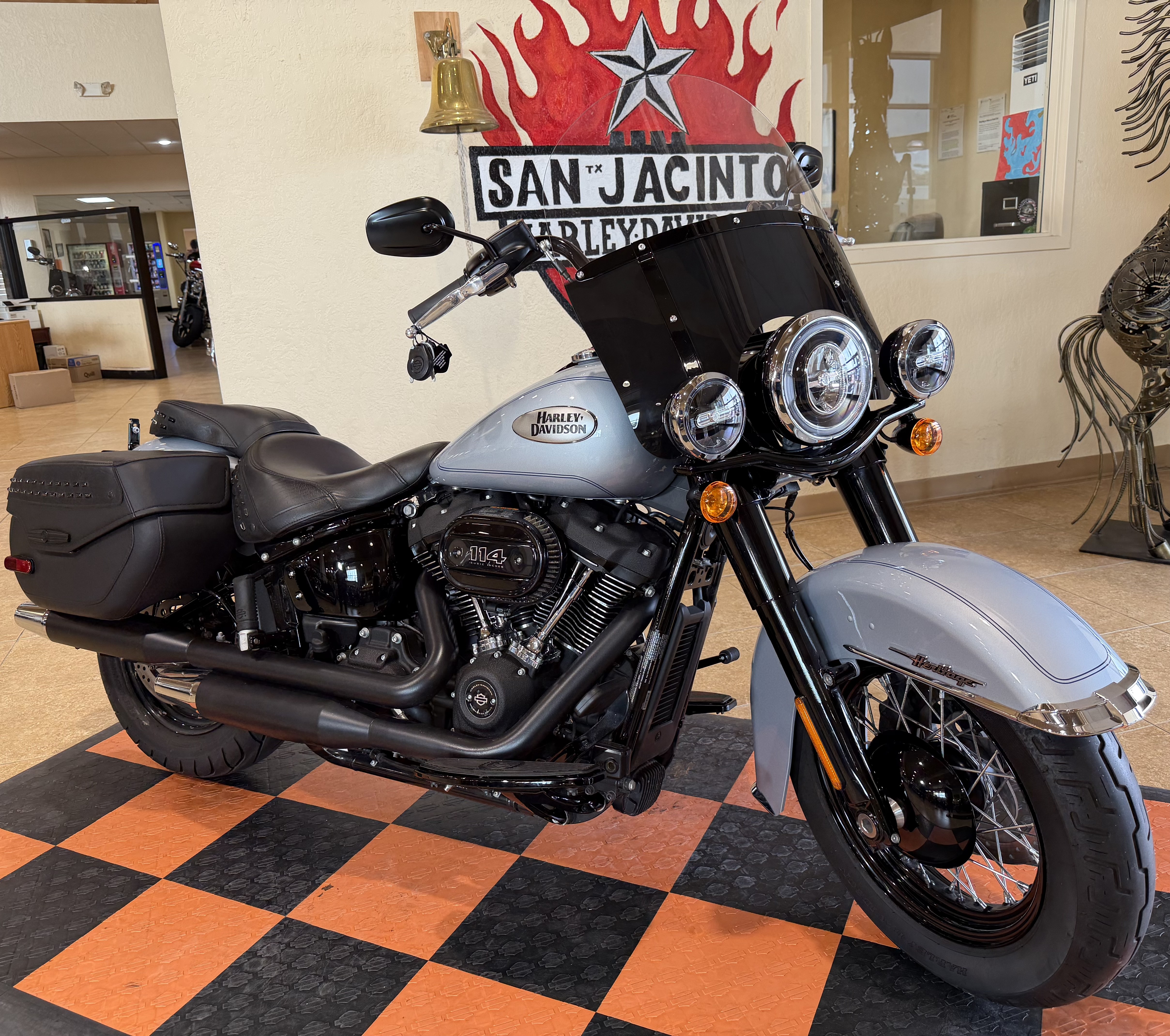 2024 Harley-Davidson Heritage Classic 114 in Pasadena, Texas - Photo 3