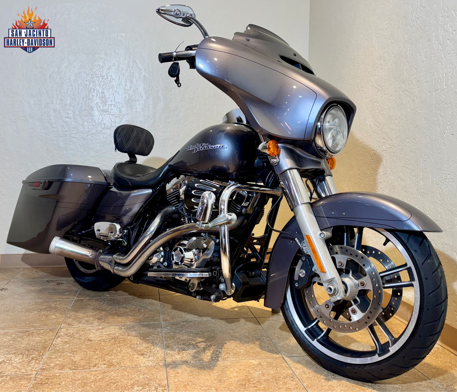 2015 Harley-Davidson Street Glide® Special in Pasadena, Texas - Photo 3