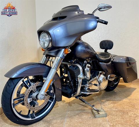 2015 Harley-Davidson Street Glide® Special in Pasadena, Texas - Photo 4