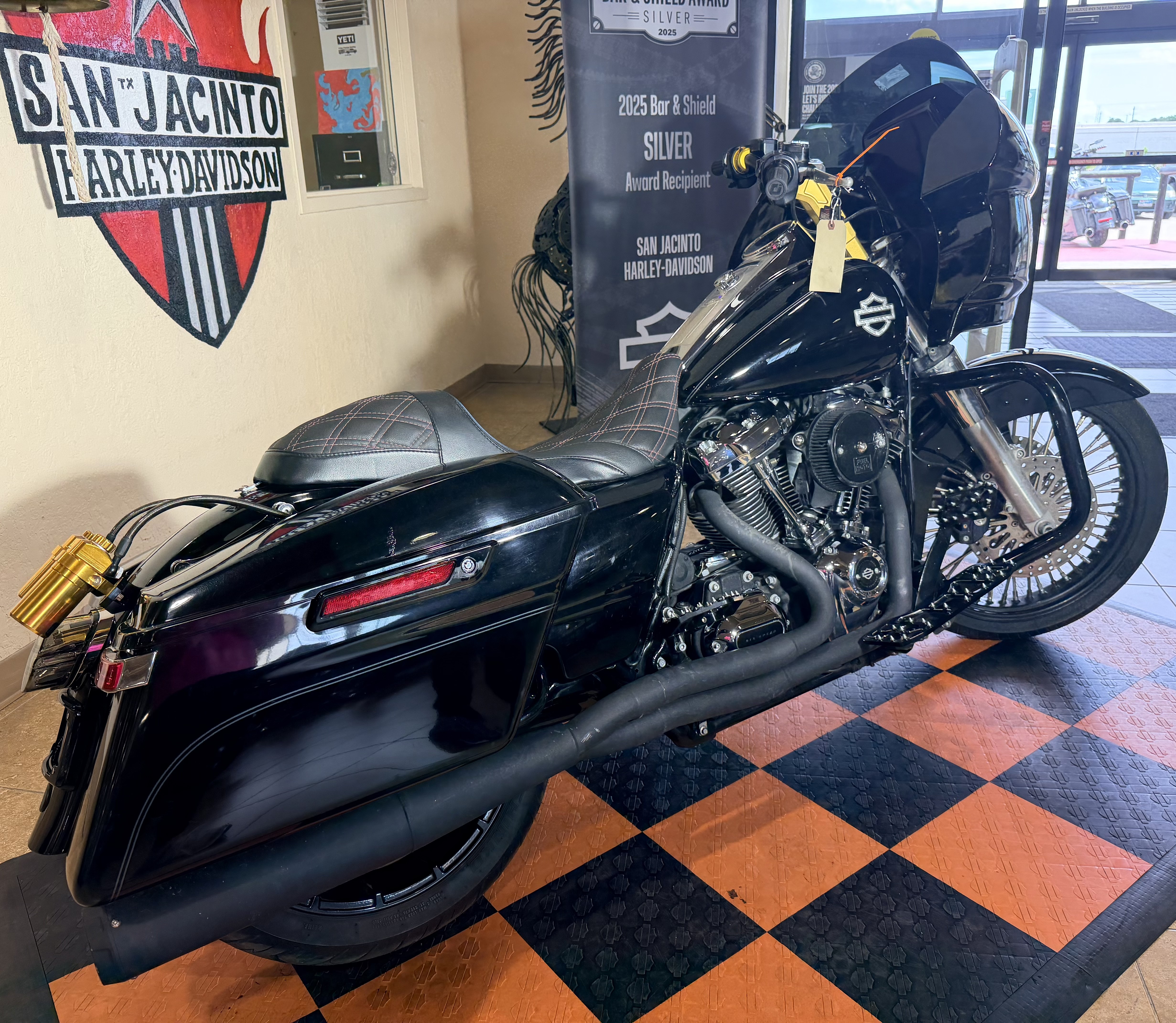 2017 Harley-Davidson Road King® in Pasadena, Texas - Photo 3