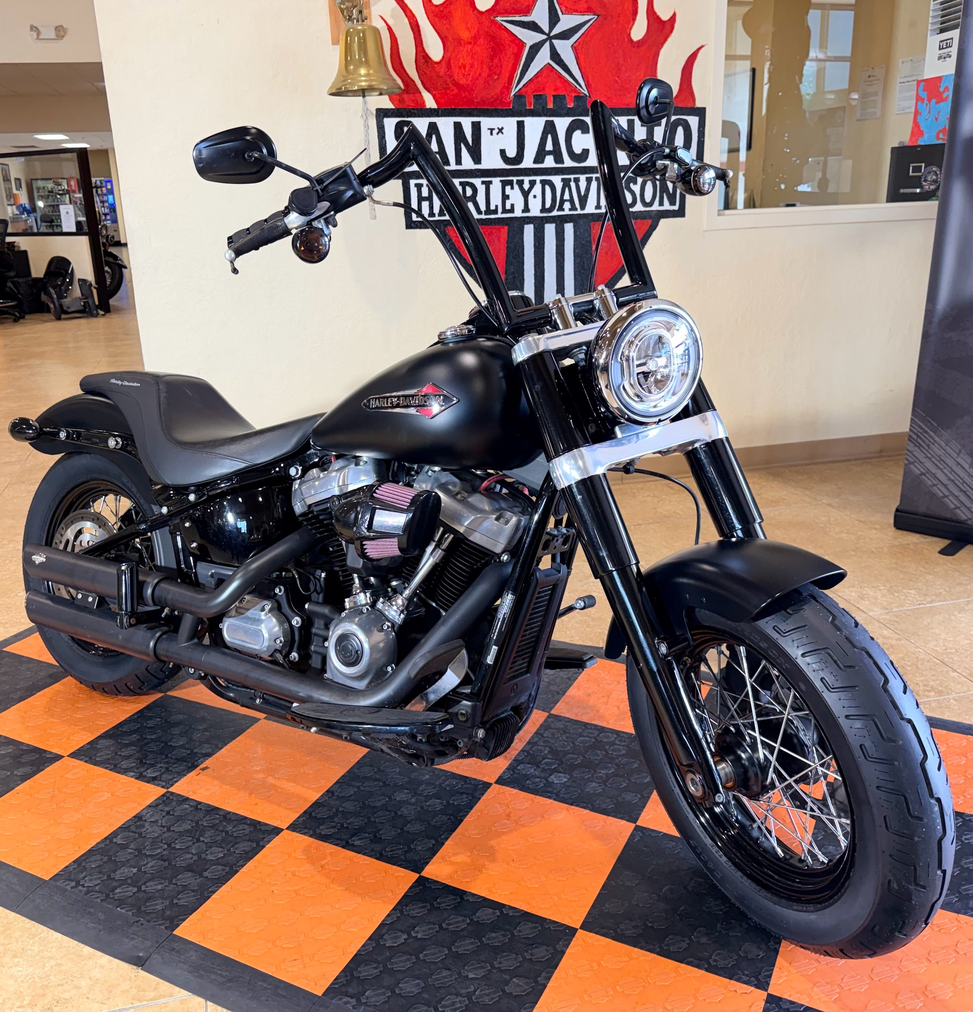 2020 Harley-Davidson Softail Slim® in Pasadena, Texas - Photo 2