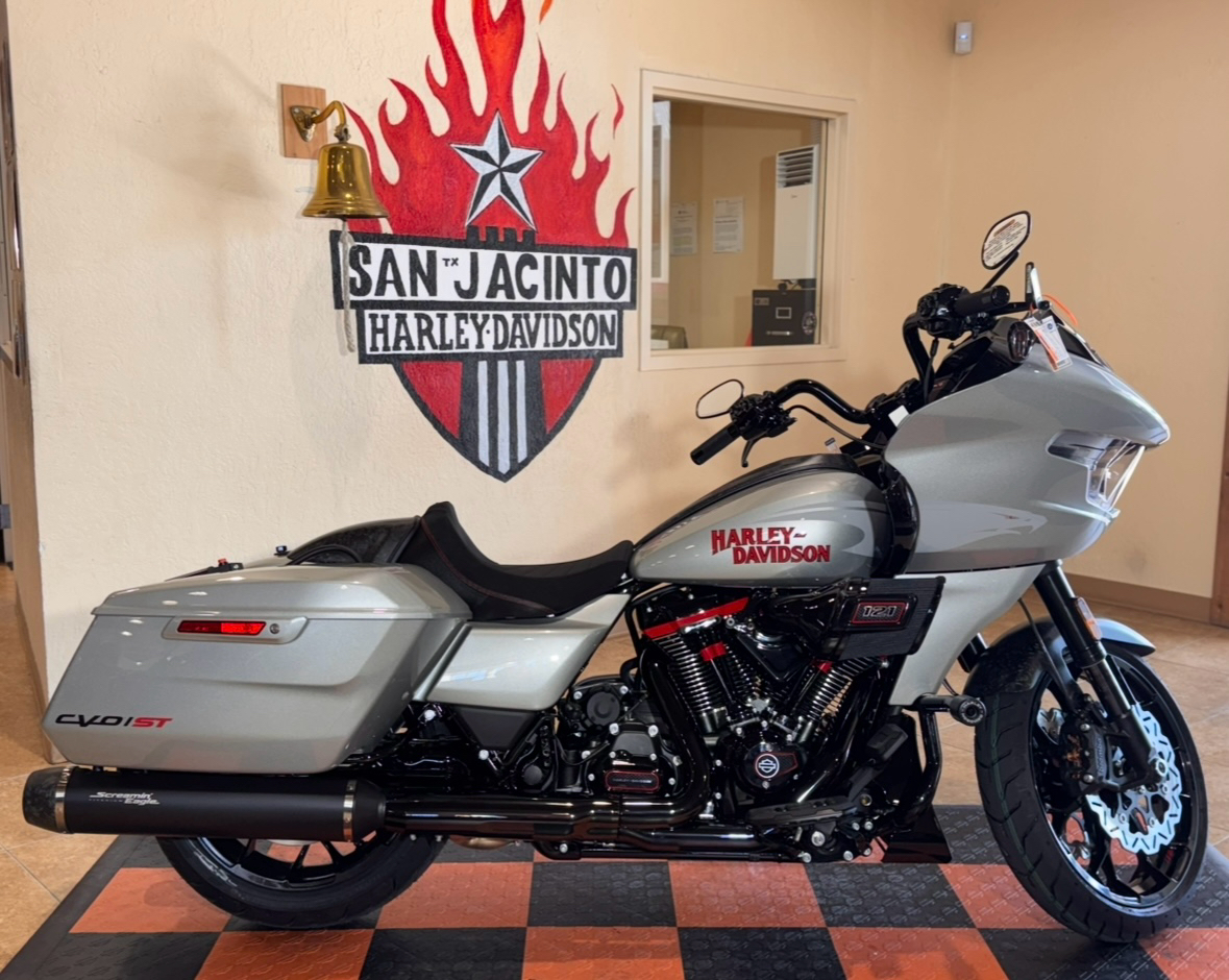 2025 Harley-Davidson CVO™ Road Glide® ST in Pasadena, Texas