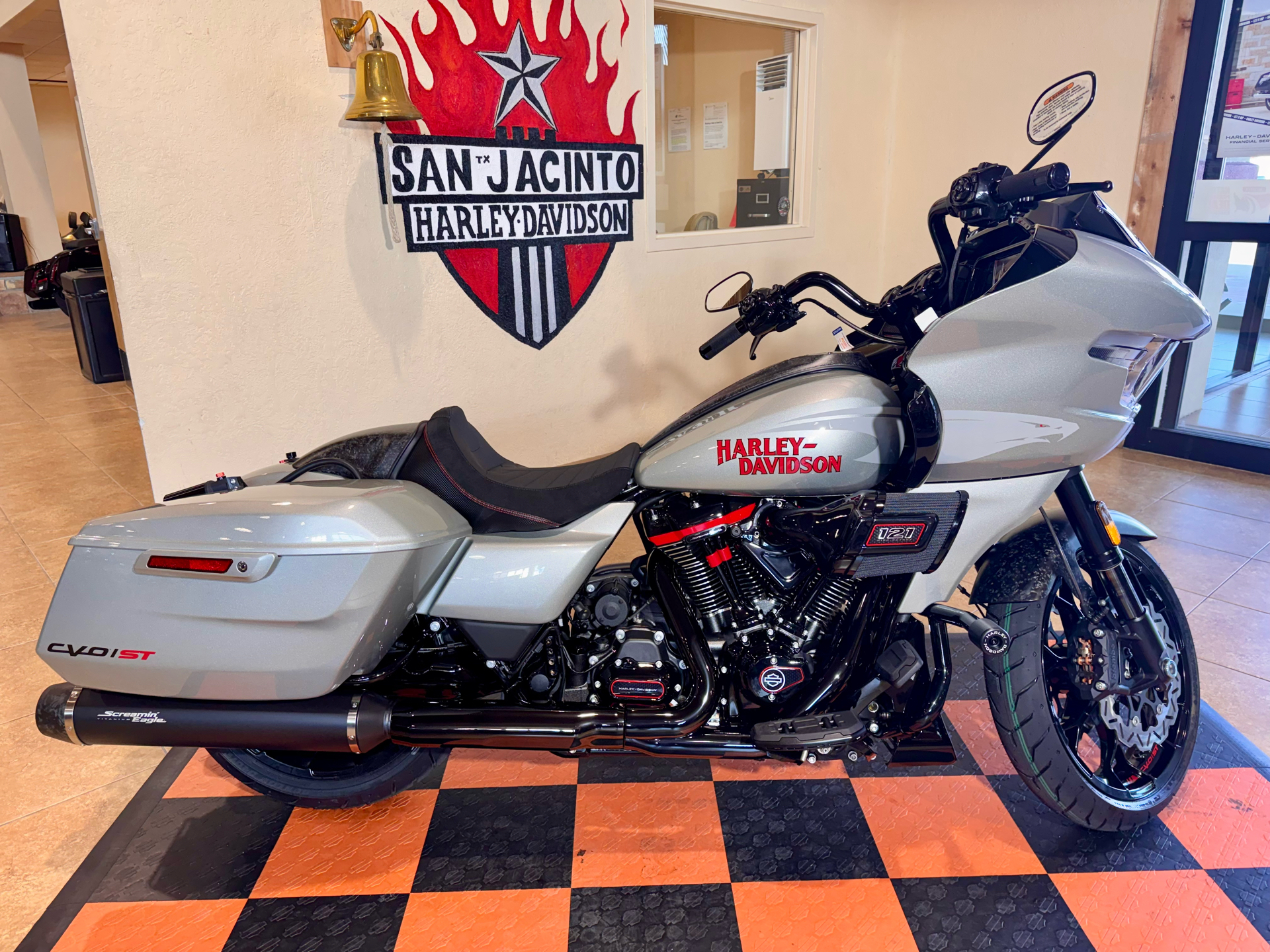 2025 Harley-Davidson CVO™ Road Glide® ST in Pasadena, Texas