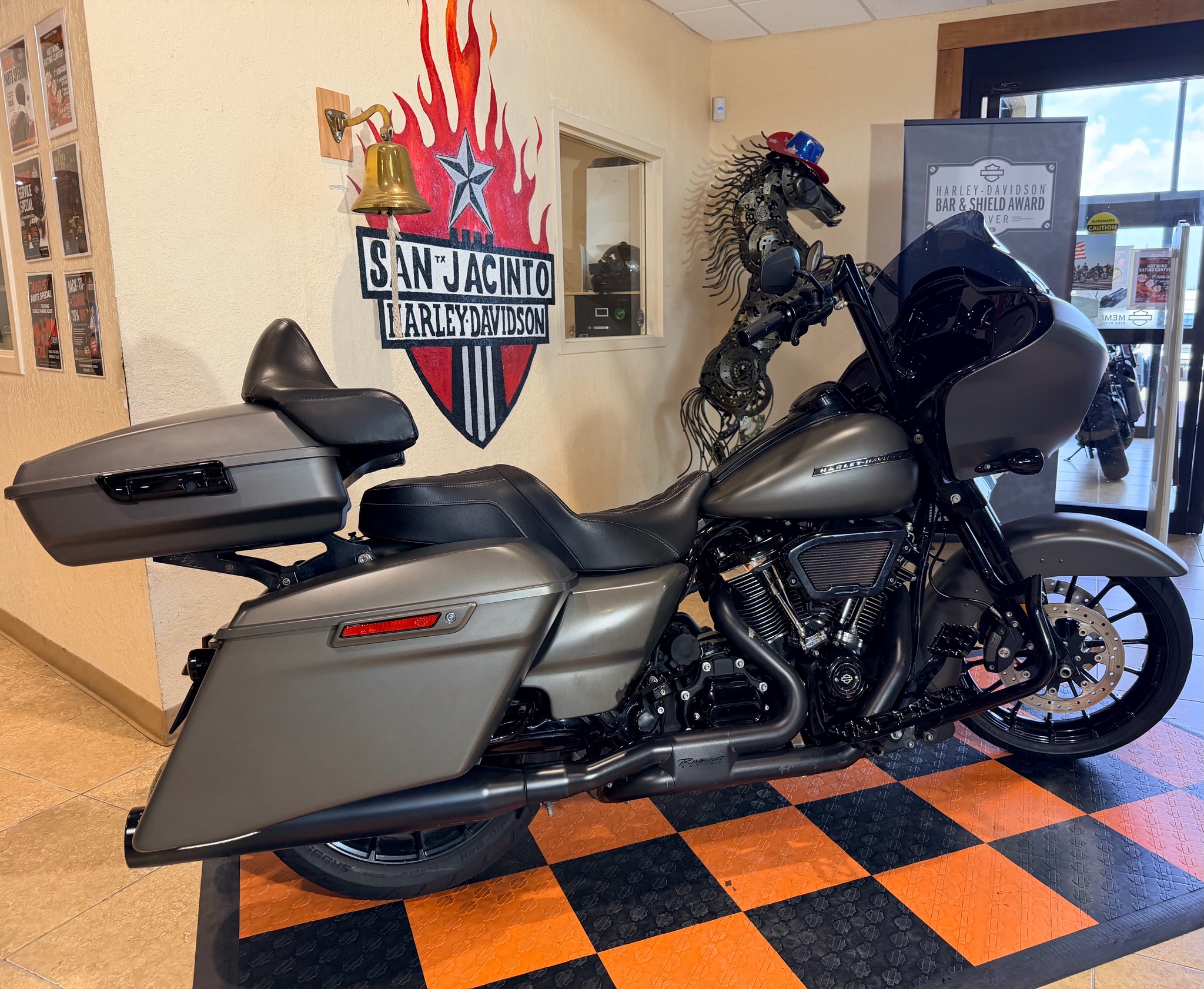 2019 Harley-Davidson Road Glide® Special 3