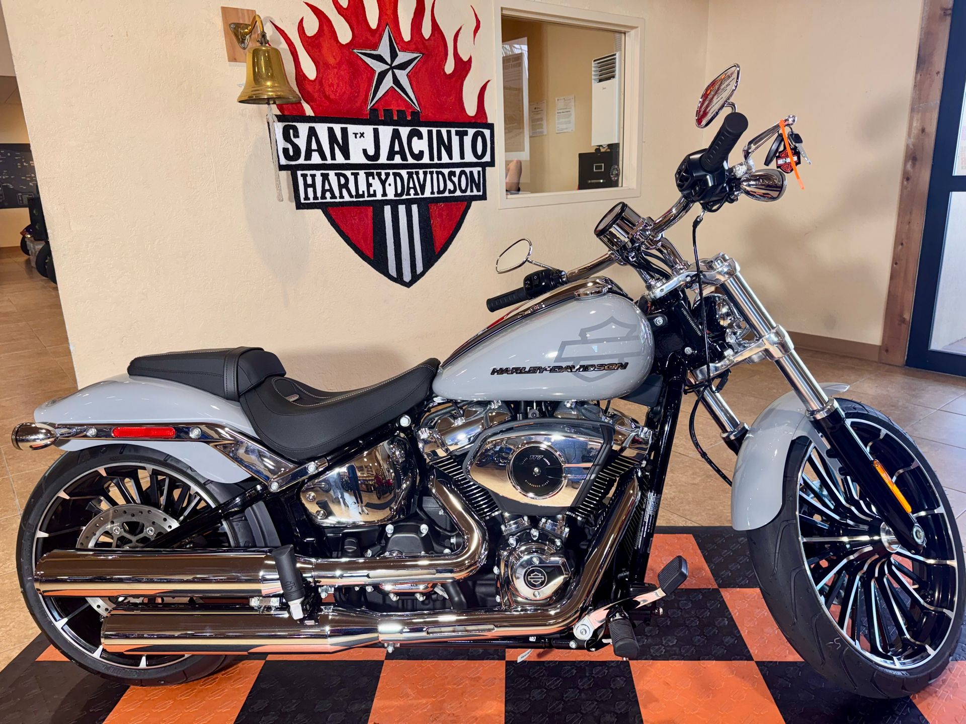 2025 Harley-Davidson Breakout® in Pasadena, Texas