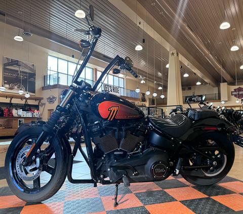 2022 Harley-Davidson Street Bob® 114 in Pasadena, Texas - Photo 4